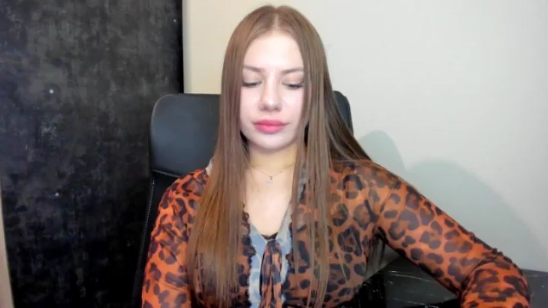 Gallery image thumbnail from FlyingDream's myfreecams stream on, 07/07/2026, 16:28 image 17 of 20