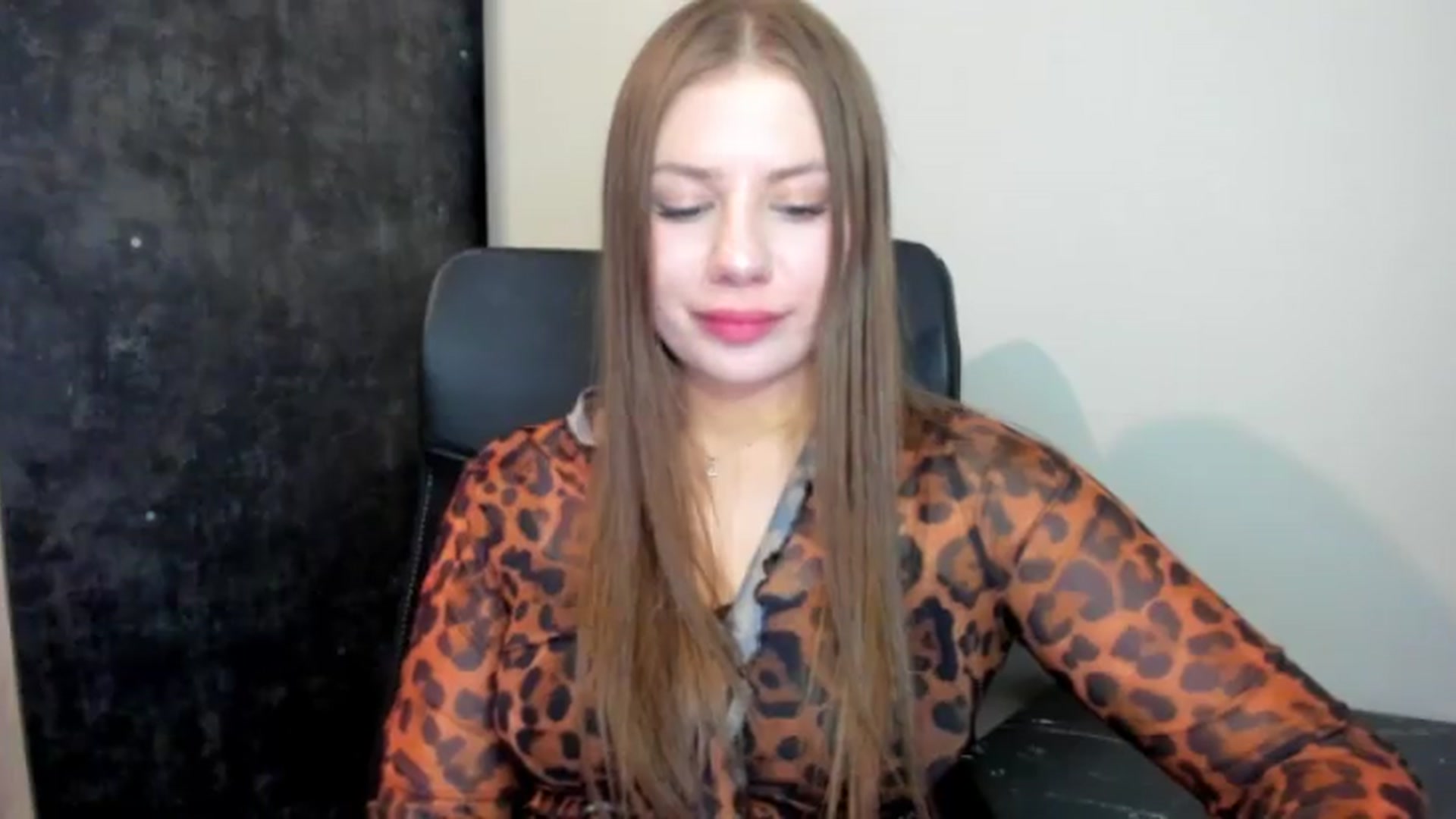 Gallery image thumbnail from FlyingDream's myfreecams stream on, 07/07/2026, 16:28 image 16 of 20