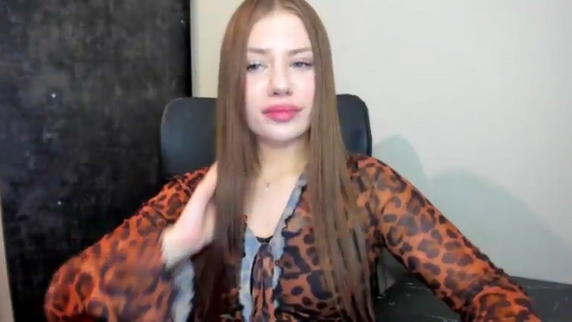 Gallery image thumbnail from FlyingDream's myfreecams stream on, 07/07/2026, 16:28 image 15 of 20