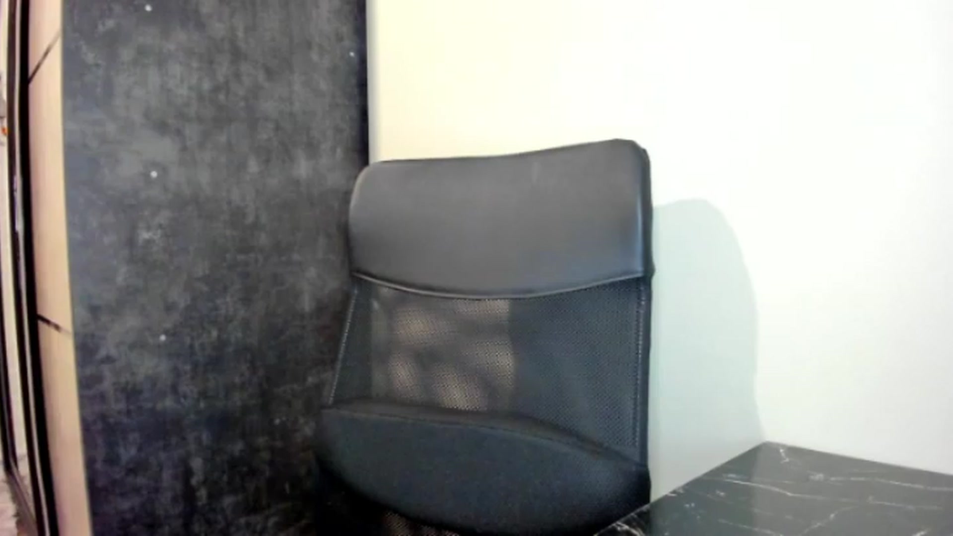 Gallery image thumbnail from FlyingDream's myfreecams stream on, 07/08/2026, 14:55 image 7 of 20