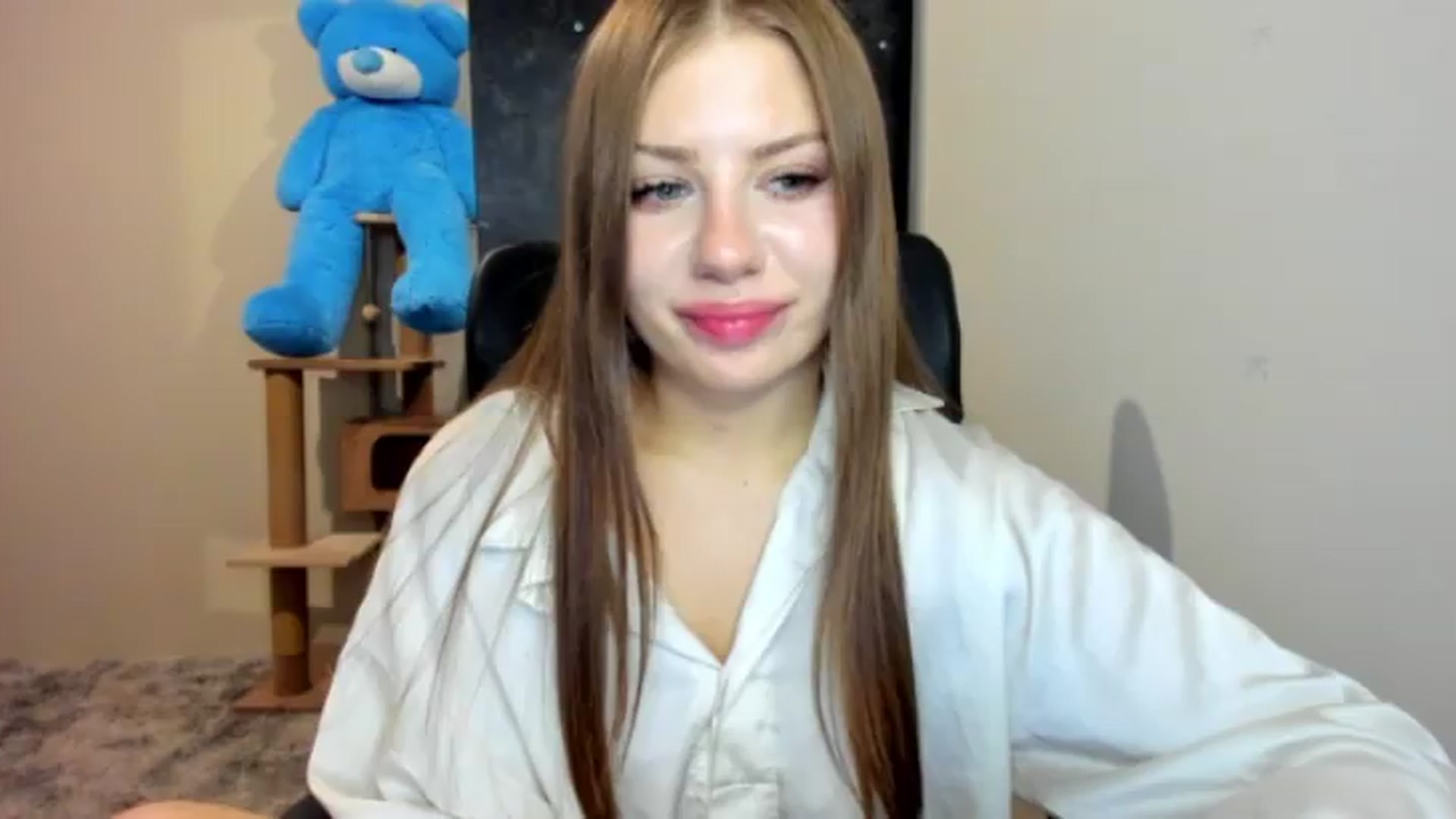 Gallery image thumbnail from FlyingDream's myfreecams stream on, 07/17/2026, 18:37 image 7 of 20