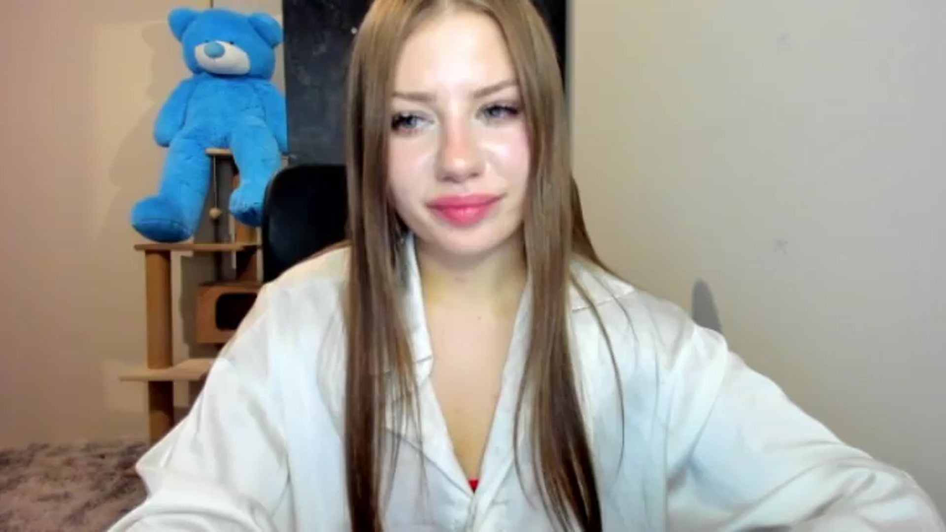 Gallery image thumbnail from FlyingDream's myfreecams stream on, 07/17/2026, 18:37 image 19 of 20