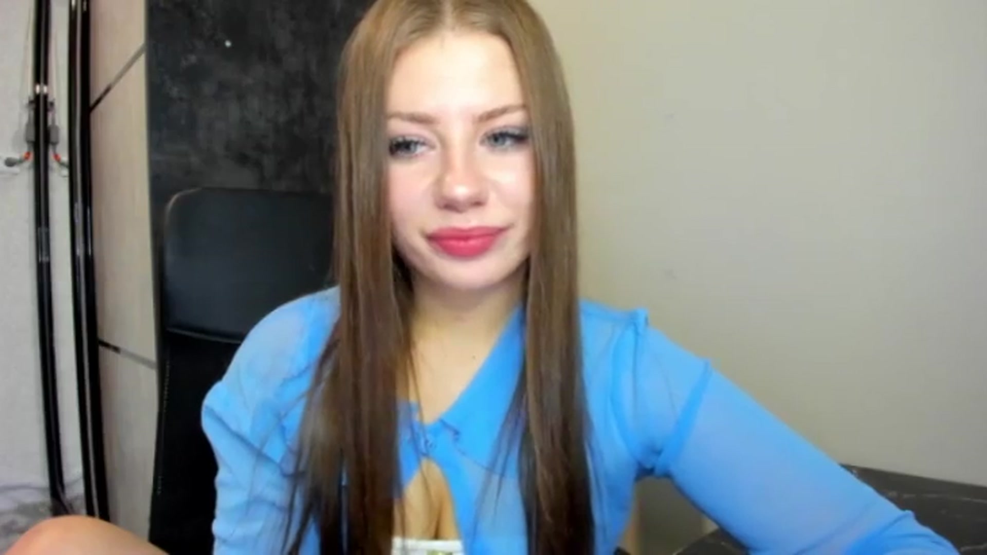 Gallery image thumbnail from FlyingDream's myfreecams stream on, 07/18/2026, 09:55 image 12 of 20