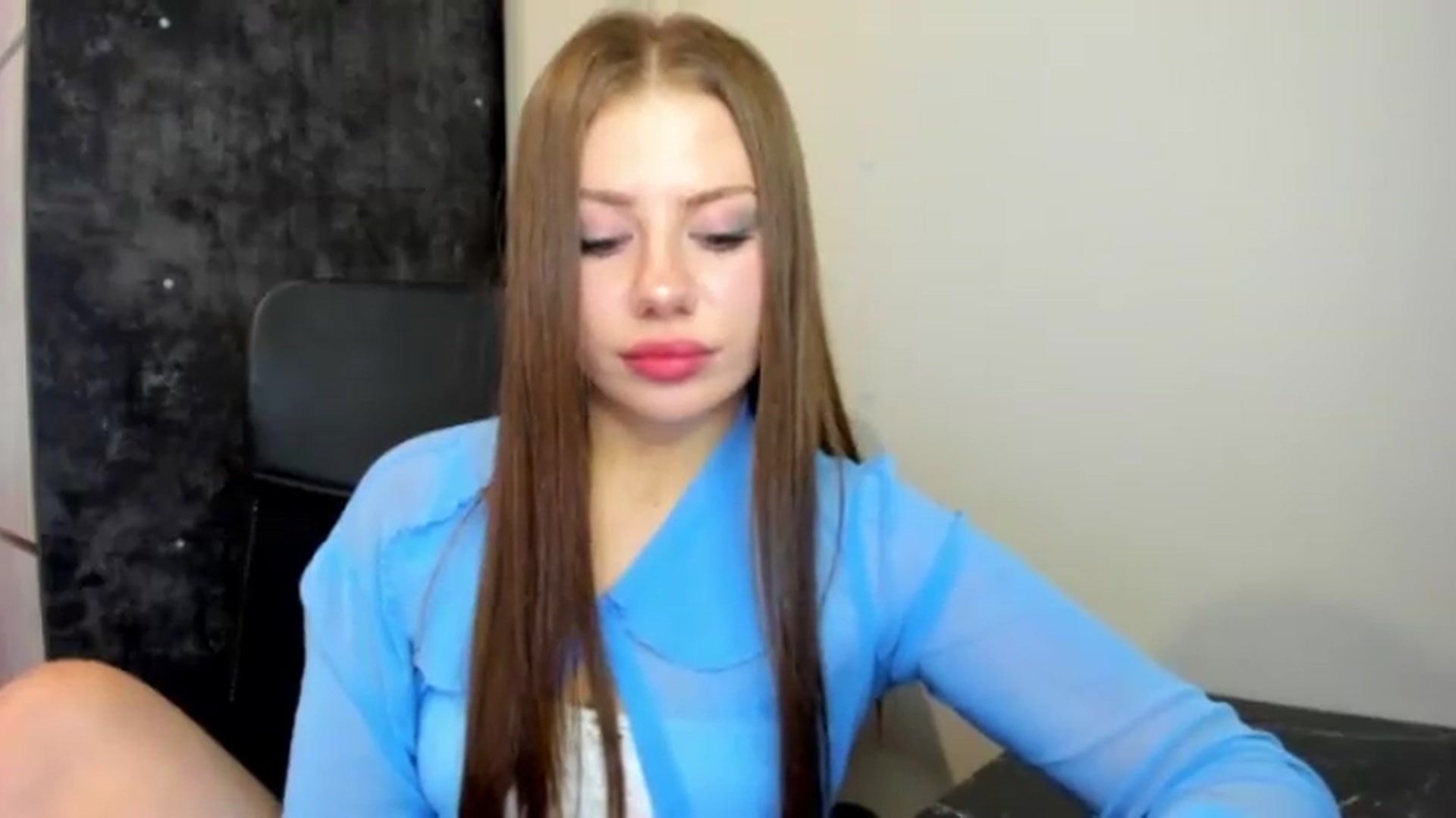 Gallery image thumbnail from FlyingDream's myfreecams stream on, 07/18/2026, 11:01 image 15 of 20