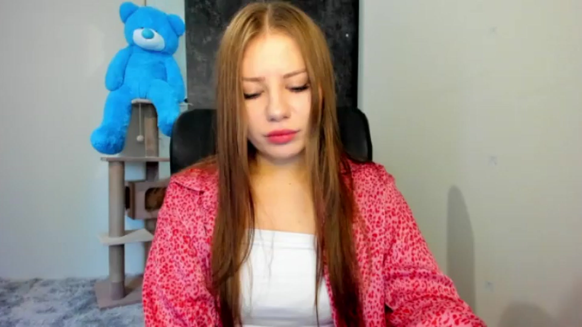 Gallery image thumbnail from FlyingDream's myfreecams stream on, 07/19/2026, 10:45 image 1 of 20