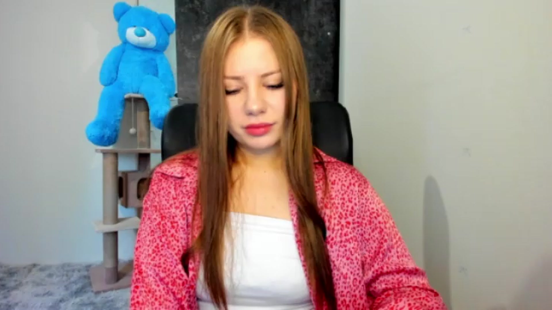 Gallery image thumbnail from FlyingDream's myfreecams stream on, 07/19/2026, 10:45 image 3 of 20