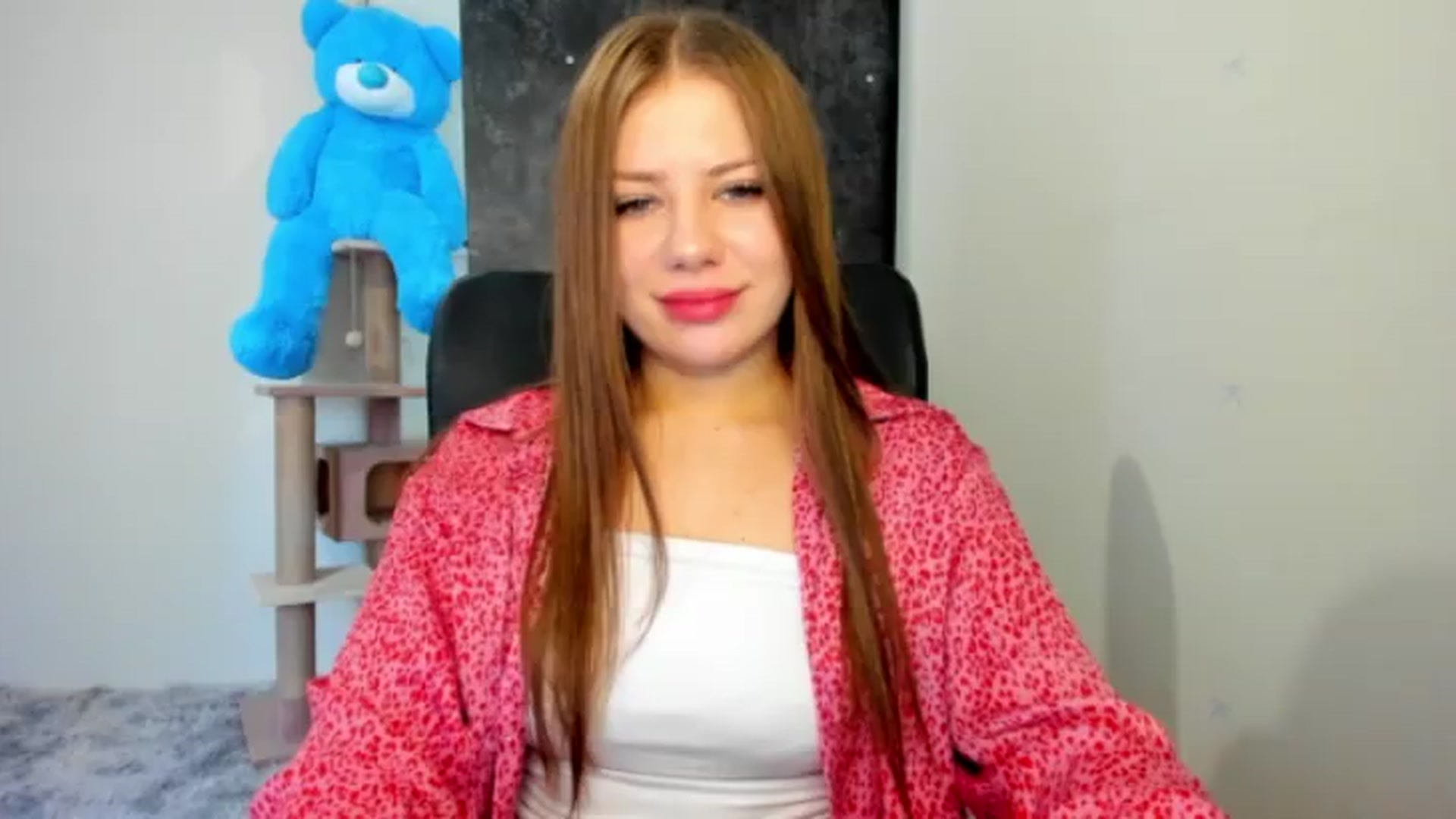 Gallery image thumbnail from FlyingDream's myfreecams stream on, 07/19/2026, 10:45 image 19 of 20