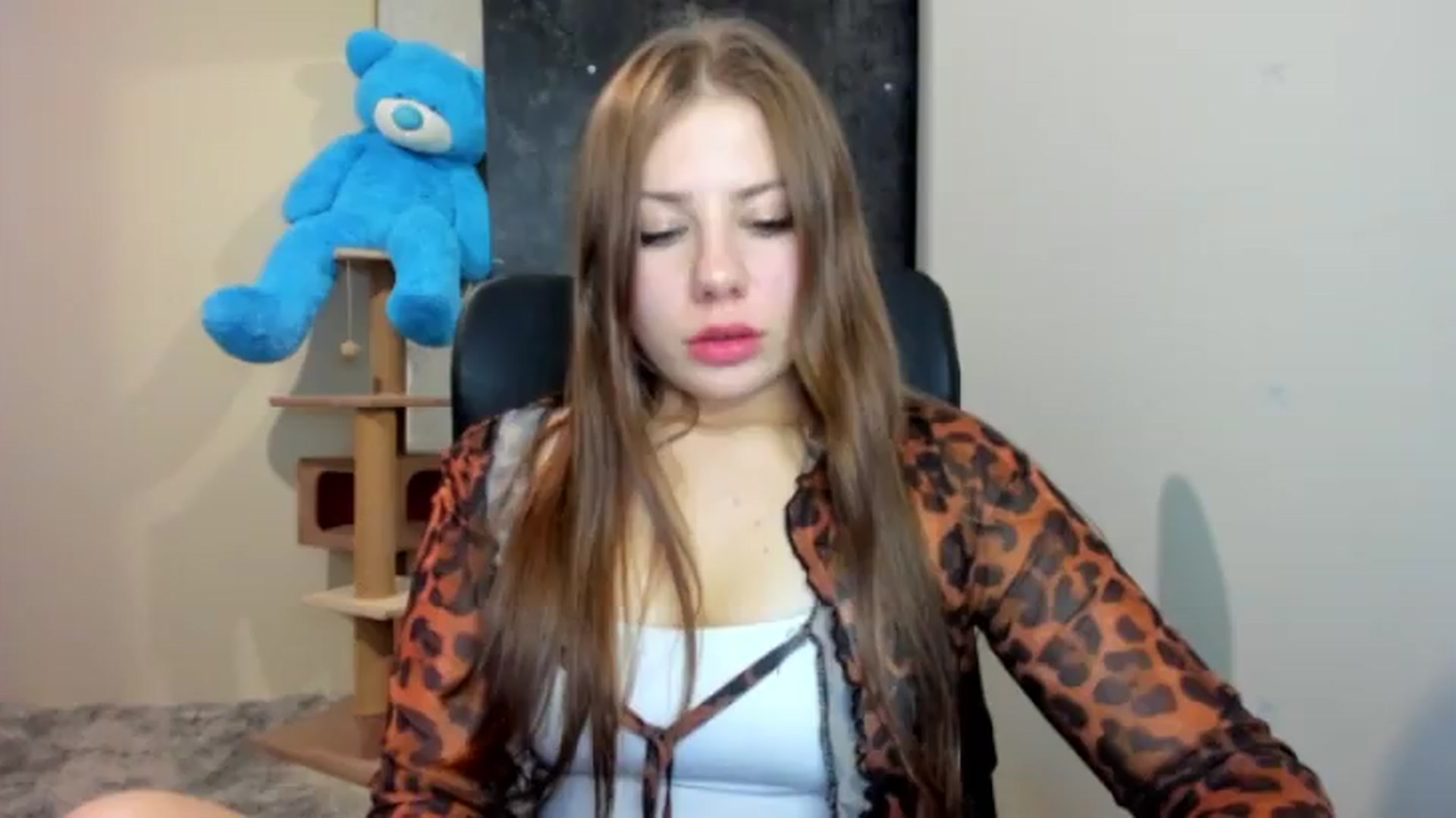 Gallery image thumbnail from FlyingDream's myfreecams stream on, 07/21/2026, 15:37 image 2 of 20