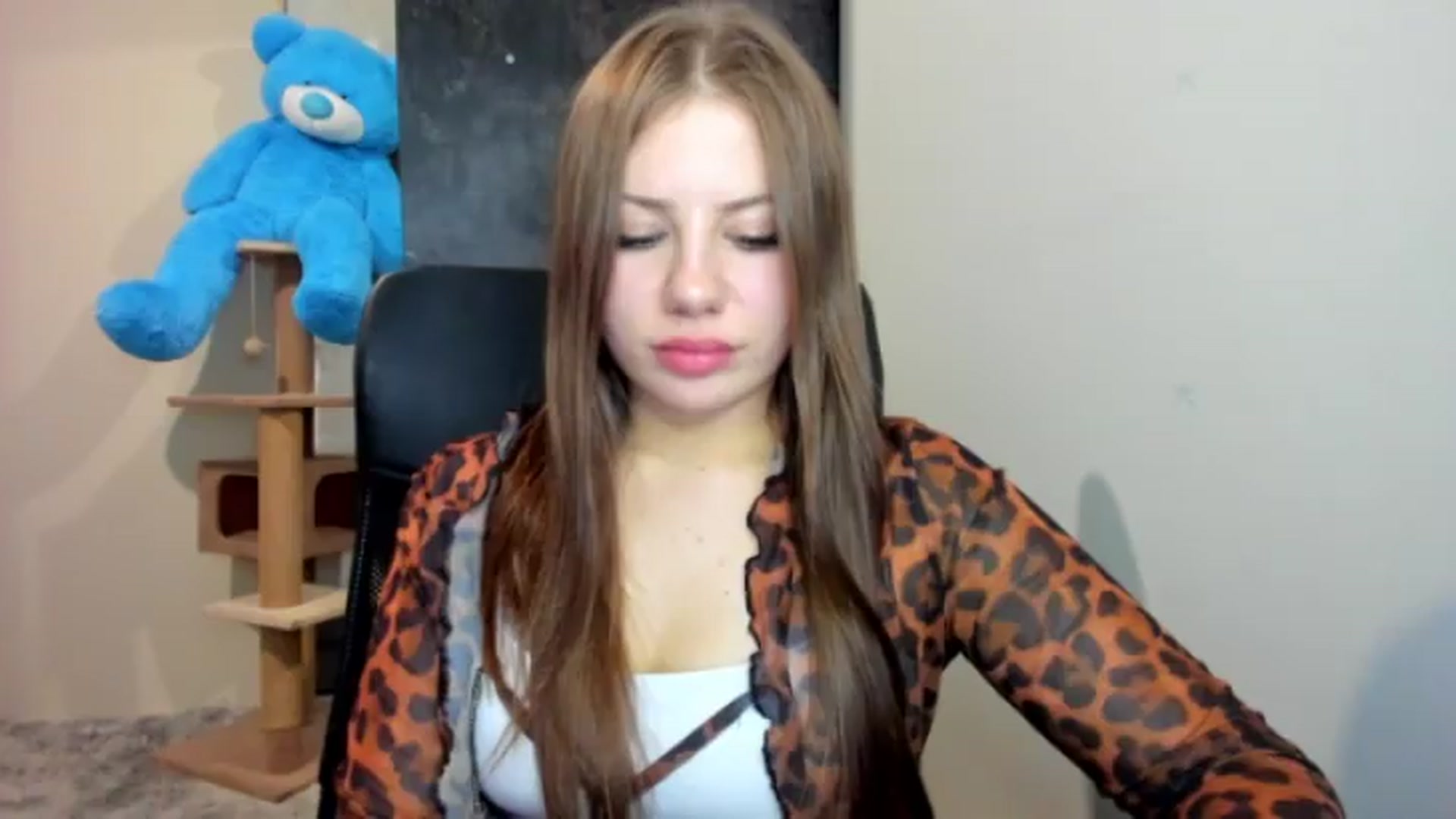 Gallery image thumbnail from FlyingDream's myfreecams stream on, 07/21/2026, 15:37 image 8 of 20