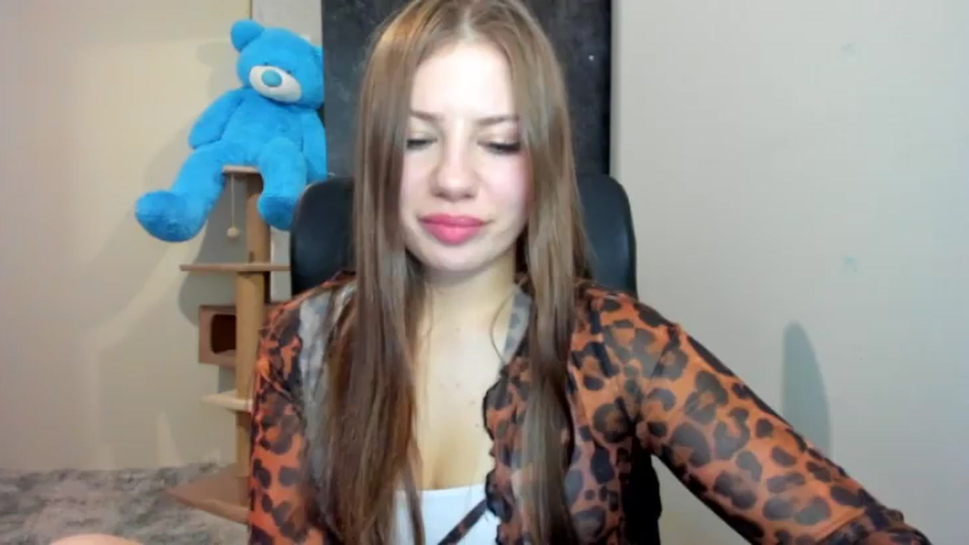 Gallery image thumbnail from FlyingDream's myfreecams stream on, 07/21/2026, 15:37 image 6 of 20