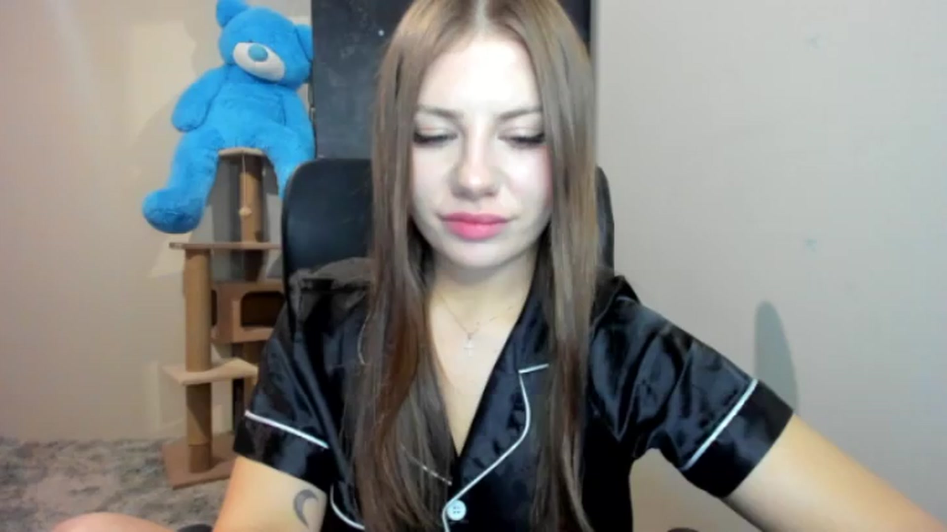 Gallery image thumbnail from FlyingDream's myfreecams stream on, 07/23/2026, 20:51 image 18 of 20