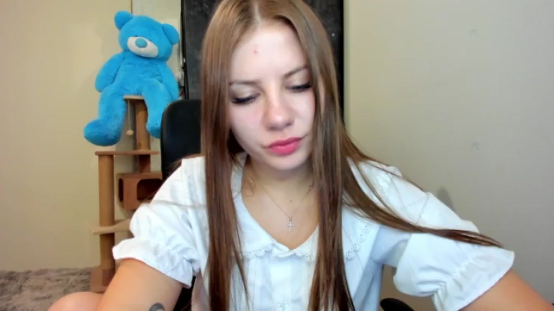 Gallery image thumbnail from FlyingDream's myfreecams stream on, 07/27/2026, 16:16 image 12 of 20