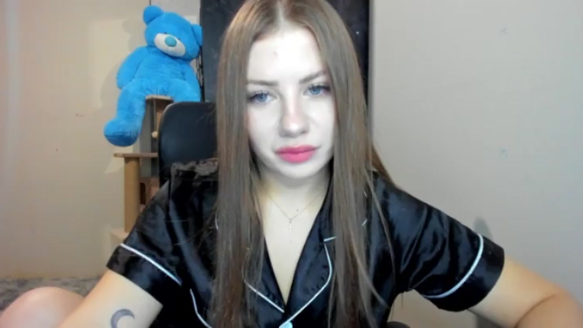 Gallery image thumbnail from FlyingDream's myfreecams stream on, 07/28/2026, 19:55 image 7 of 20