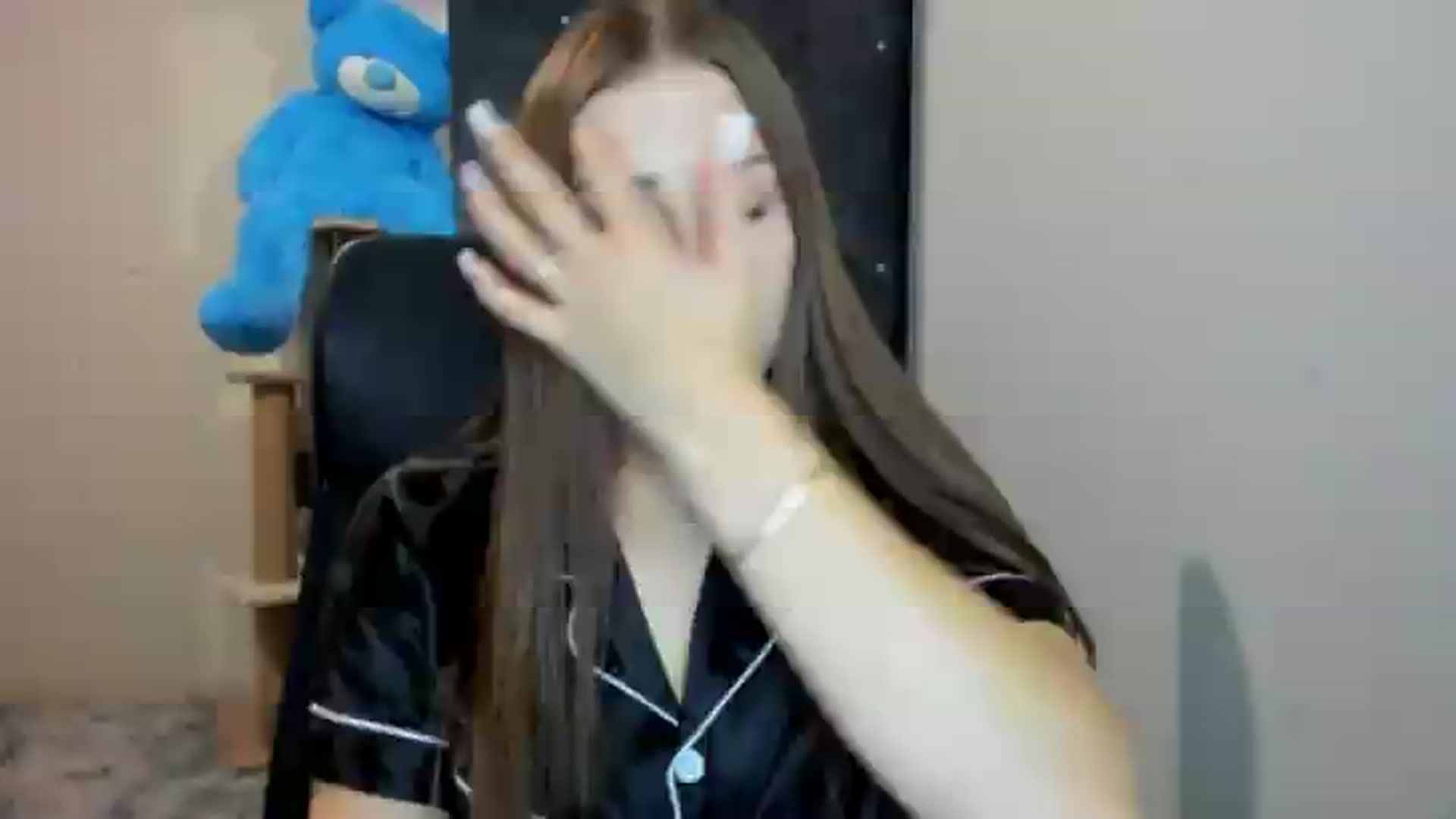 Gallery image thumbnail from FlyingDream's myfreecams stream on, 07/28/2026, 19:55 image 12 of 20