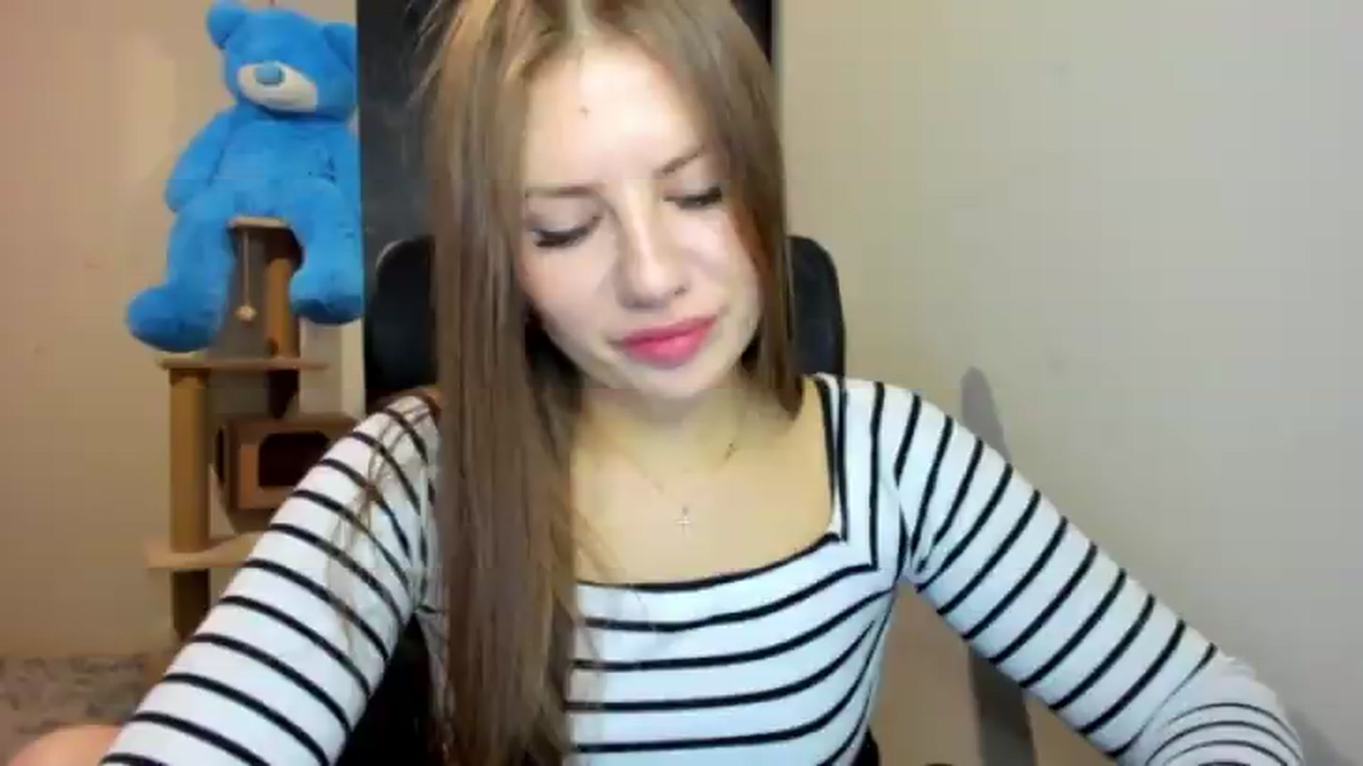 Gallery image thumbnail from FlyingDream's myfreecams stream on, 07/31/2026, 19:21 image 10 of 20