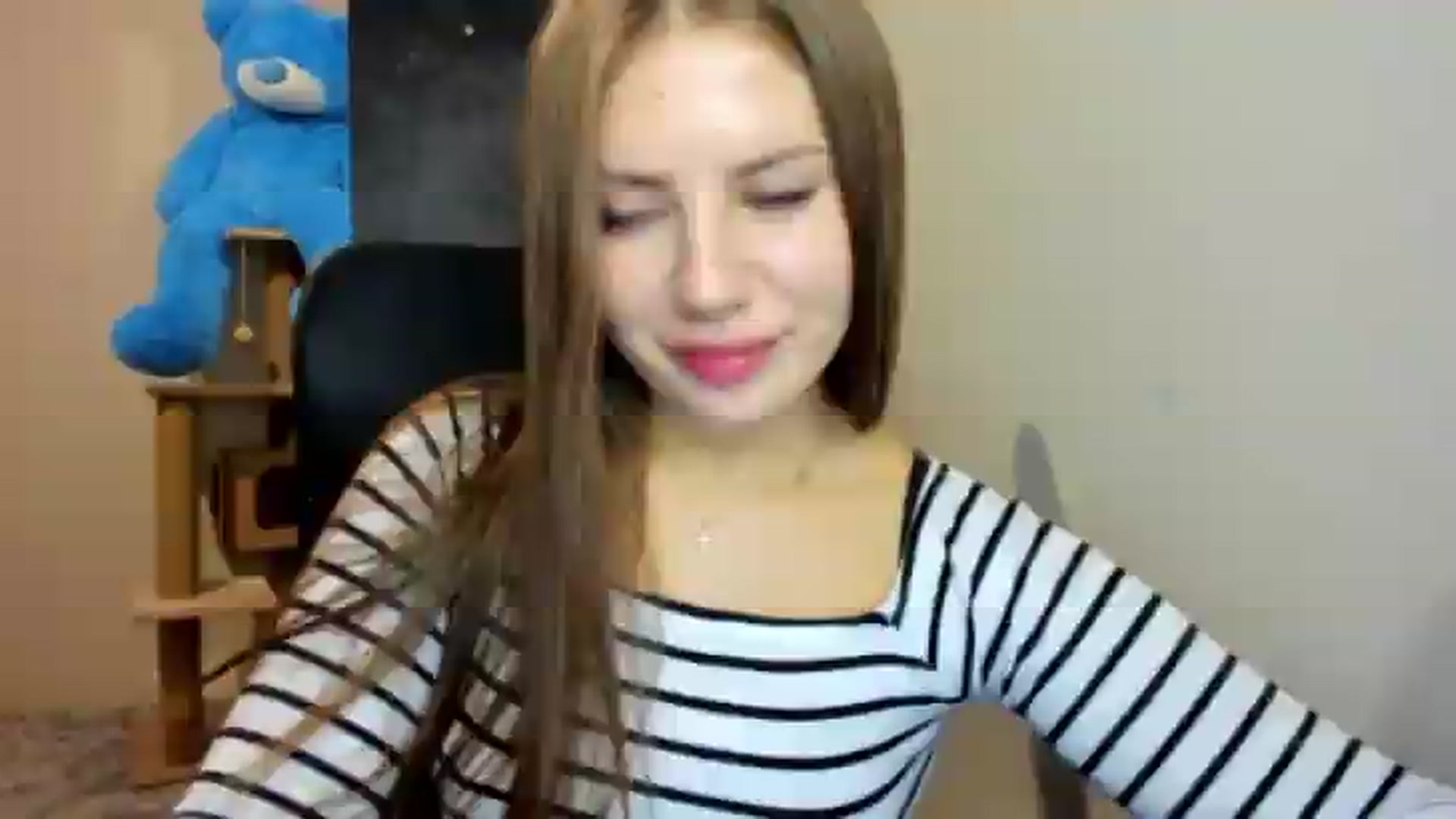 Gallery image thumbnail from FlyingDream's myfreecams stream on, 07/31/2026, 19:21 image 7 of 20