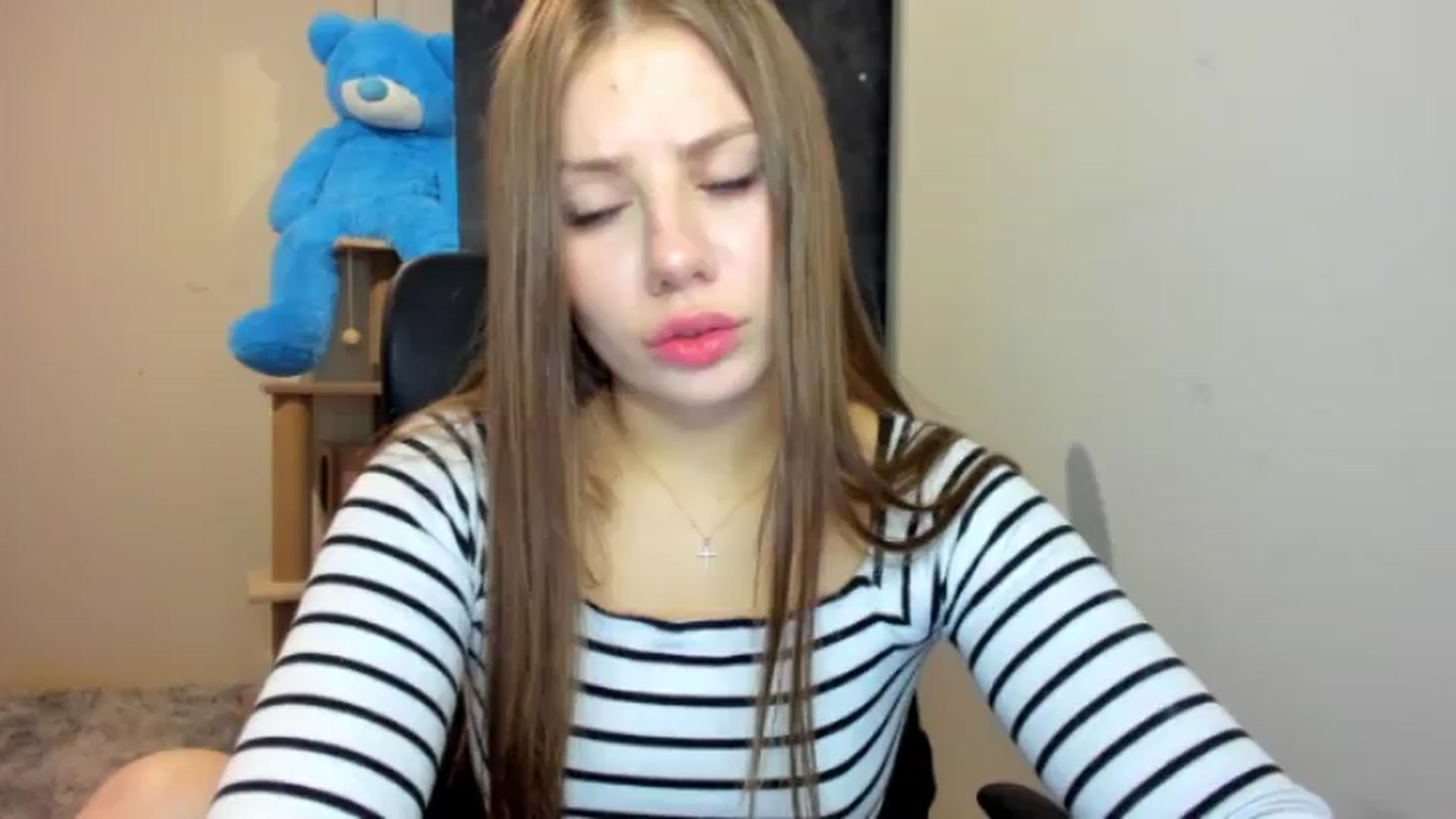 Gallery image thumbnail from FlyingDream's myfreecams stream on, 07/31/2026, 19:21 image 5 of 20