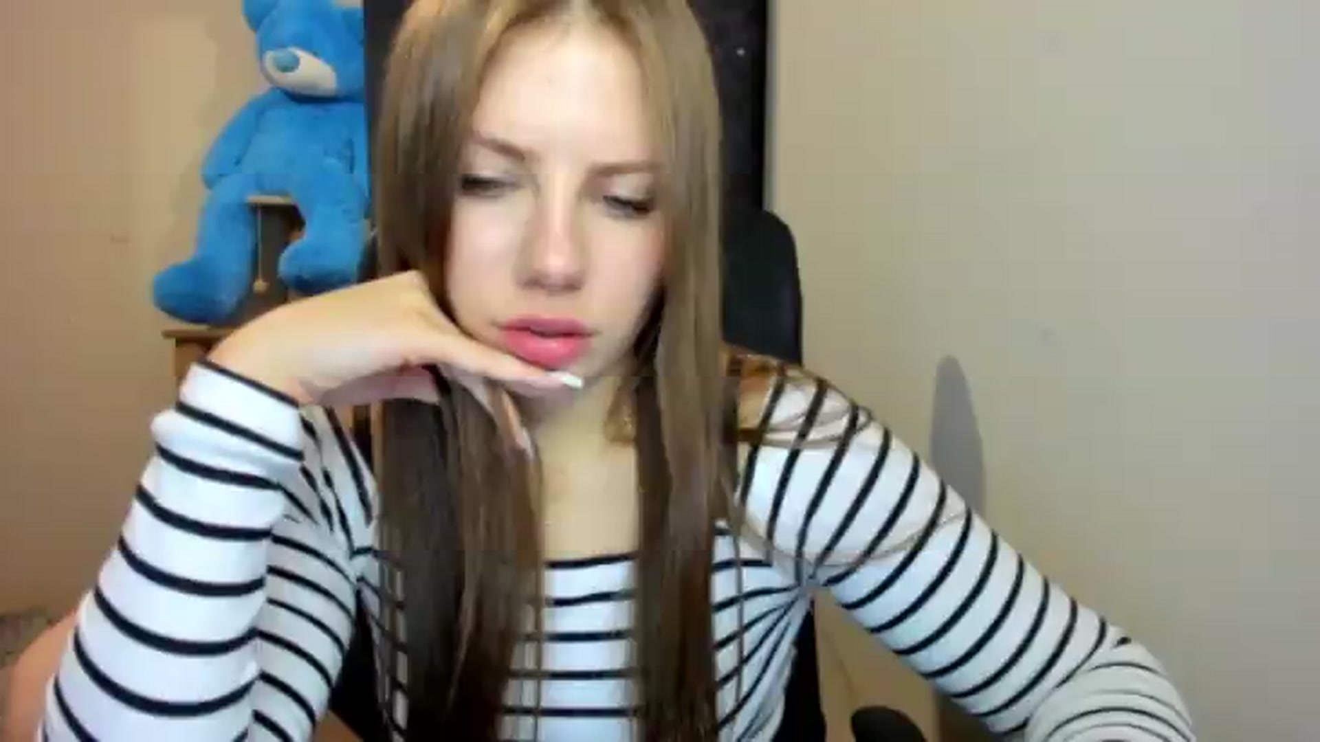 Gallery image thumbnail from FlyingDream's myfreecams stream on, 07/31/2026, 20:08 image 10 of 20