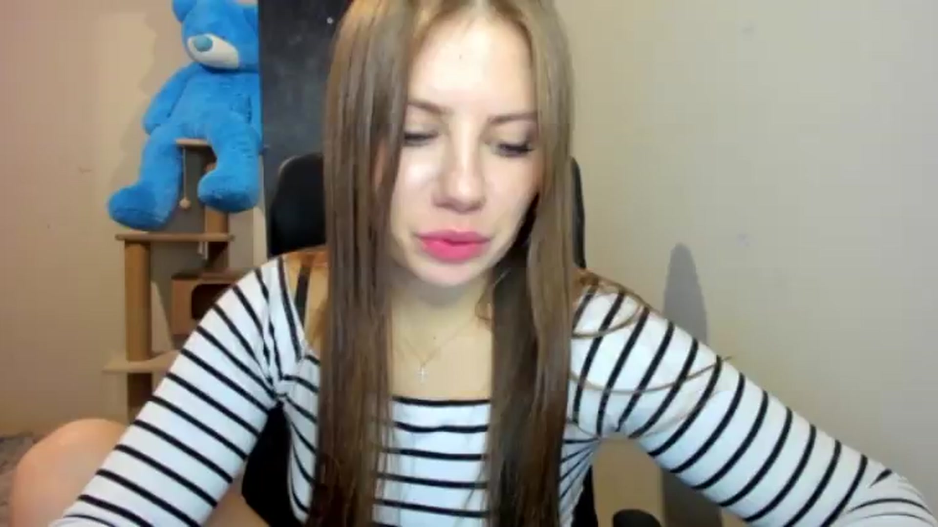 Gallery image thumbnail from FlyingDream's myfreecams stream on, 07/31/2026, 20:08 image 11 of 20