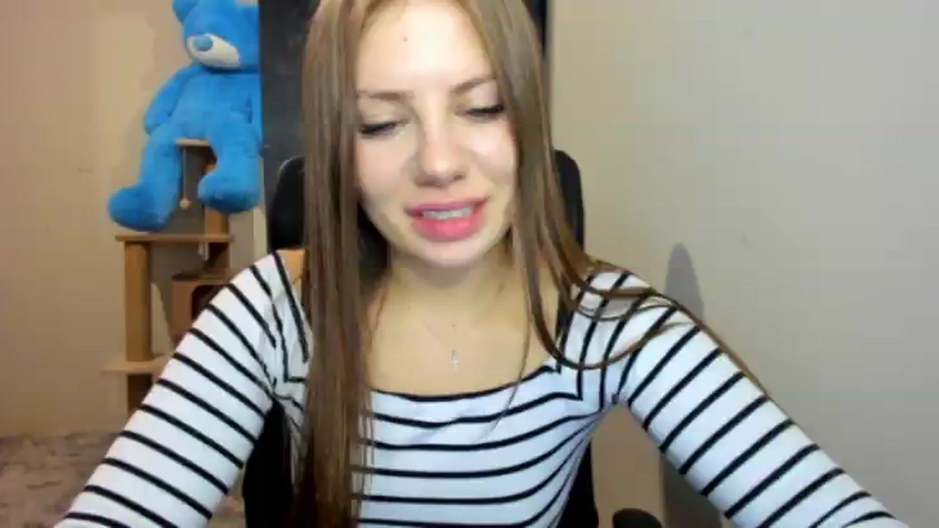 Gallery image thumbnail from FlyingDream's myfreecams stream on, 07/31/2026, 20:08 image 4 of 20
