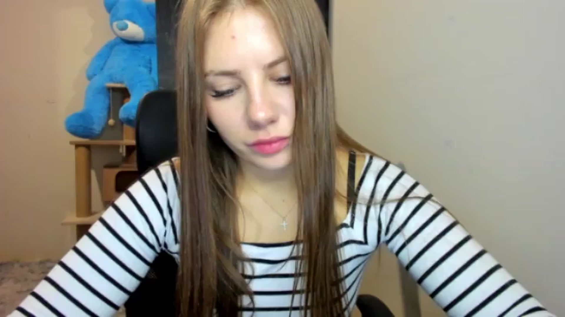 Gallery image thumbnail from FlyingDream's myfreecams stream on, 07/31/2026, 20:08 image 19 of 20