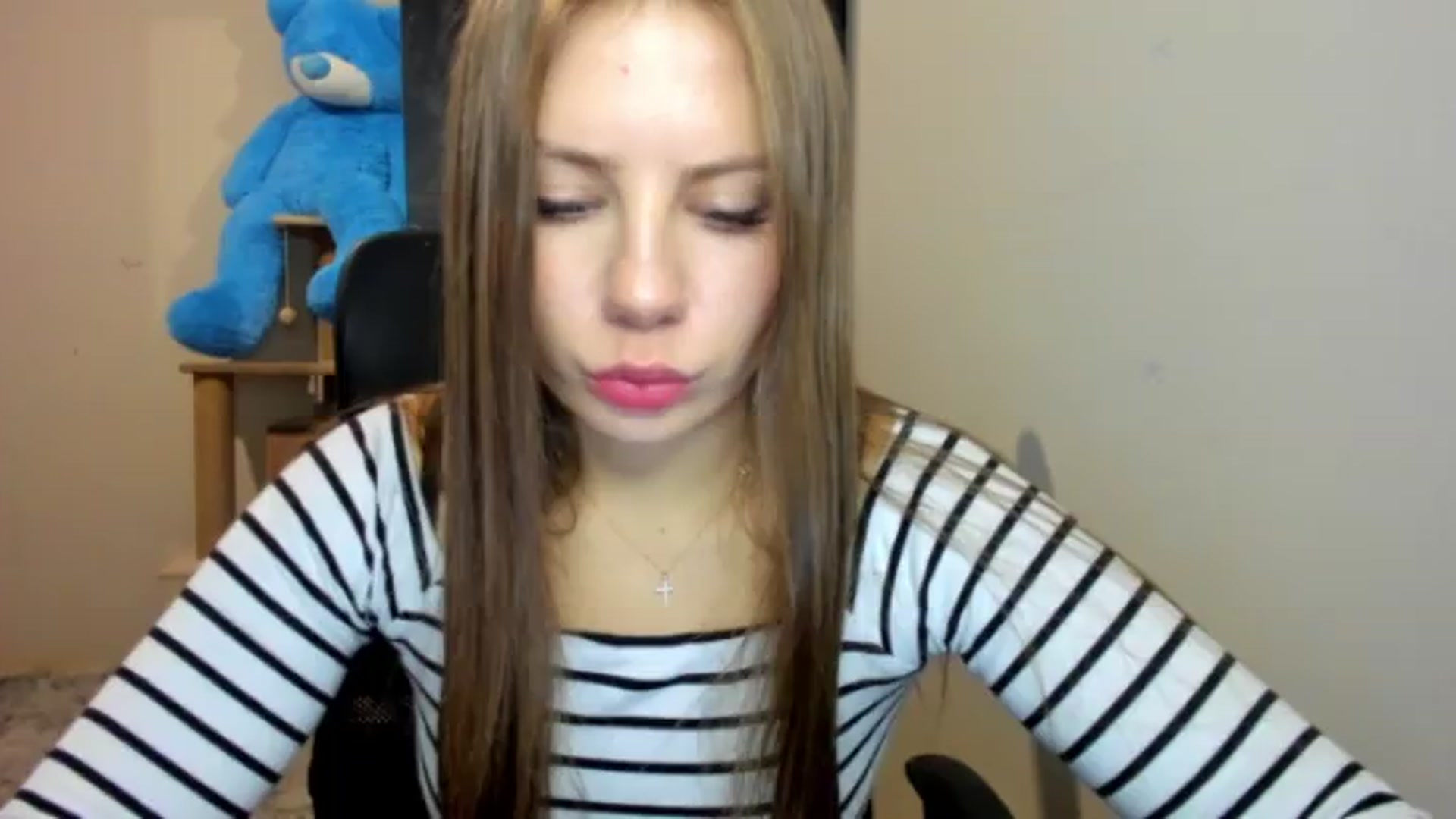 Gallery image thumbnail from FlyingDream's myfreecams stream on, 07/31/2026, 20:08 image 17 of 20
