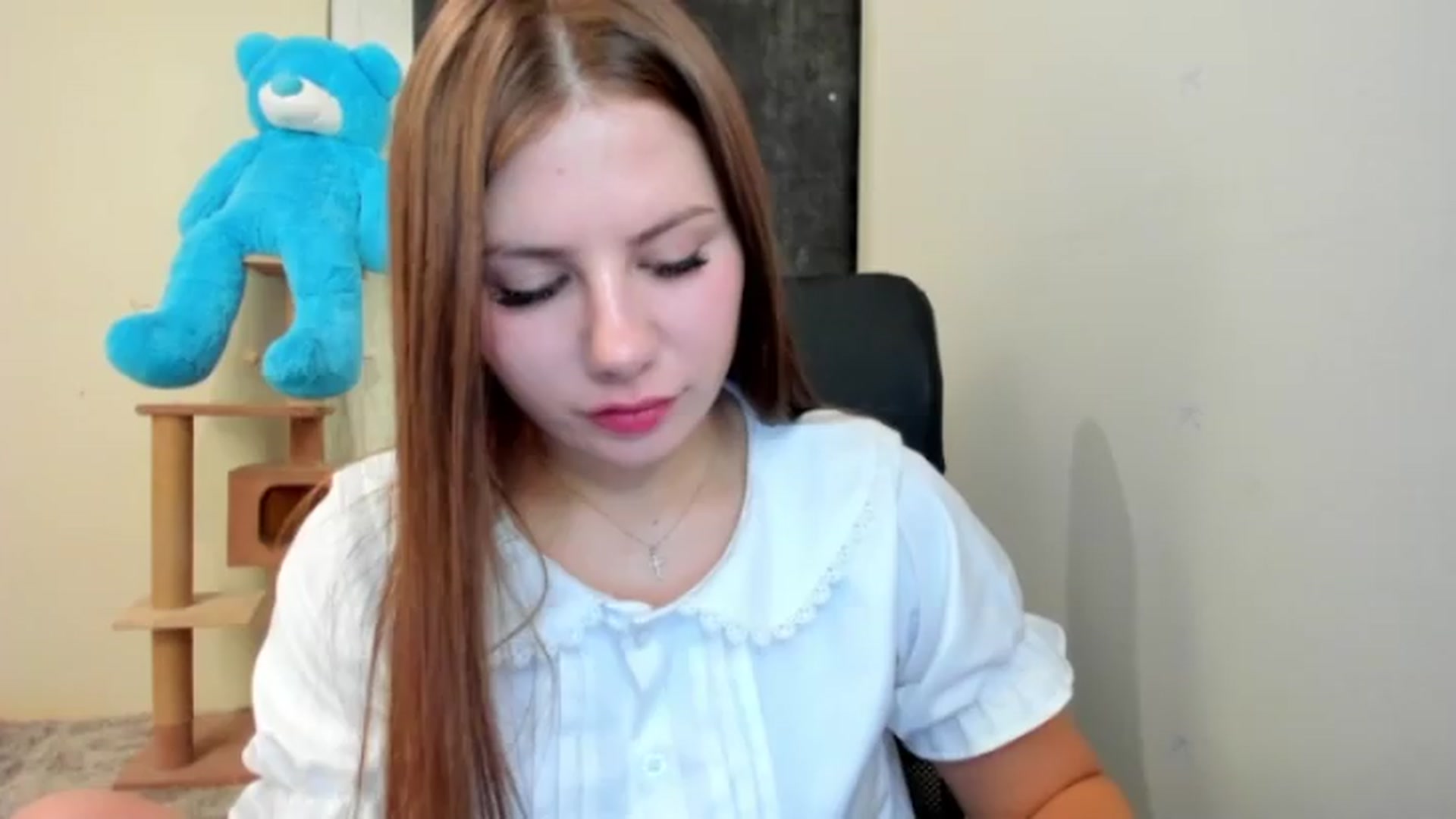 Gallery image thumbnail from FlyingDream's myfreecams stream on, 08/03/2026, 15:33 image 14 of 20