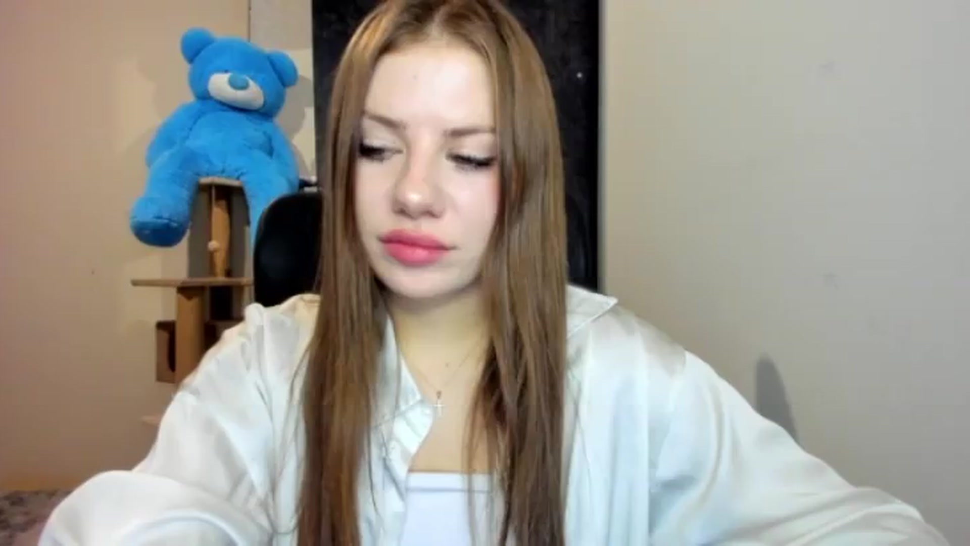 Gallery image thumbnail from FlyingDream's myfreecams stream on, 08/03/2026, 20:53 image 8 of 20