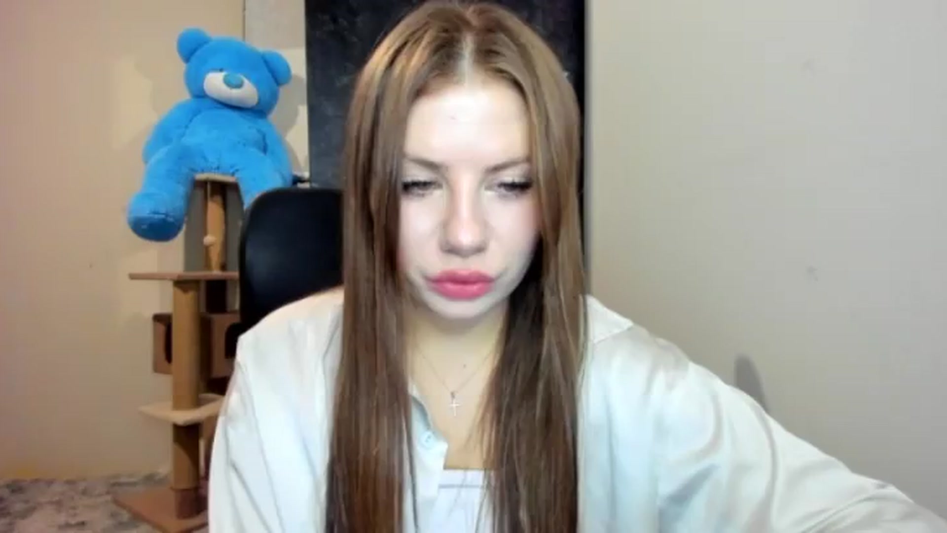 Gallery image thumbnail from FlyingDream's myfreecams stream on, 08/03/2026, 20:53 image 15 of 20