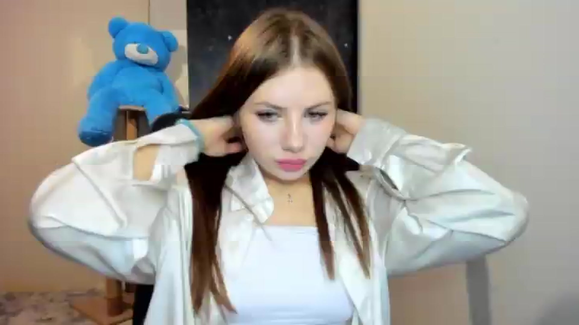 Gallery image thumbnail from FlyingDream's myfreecams stream on, 08/03/2026, 20:53 image 6 of 20