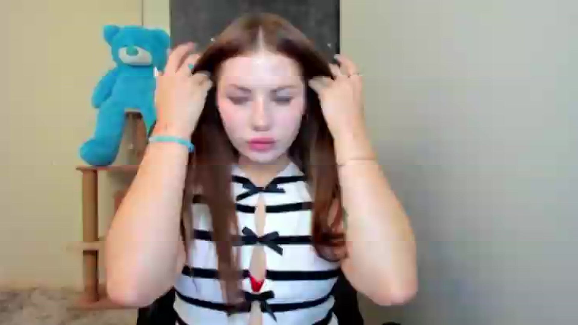 Gallery image thumbnail from FlyingDream's myfreecams stream on, 08/04/2026, 14:32 image 15 of 20
