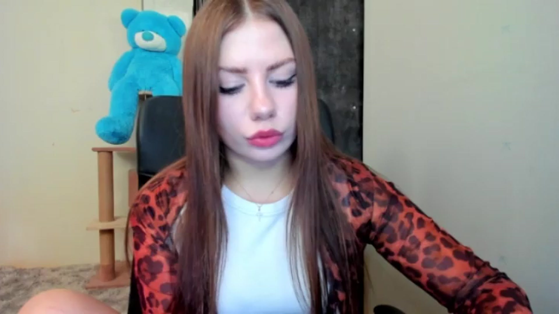 Gallery image thumbnail from FlyingDream's myfreecams stream on, 08/06/2026, 14:17 image 15 of 20