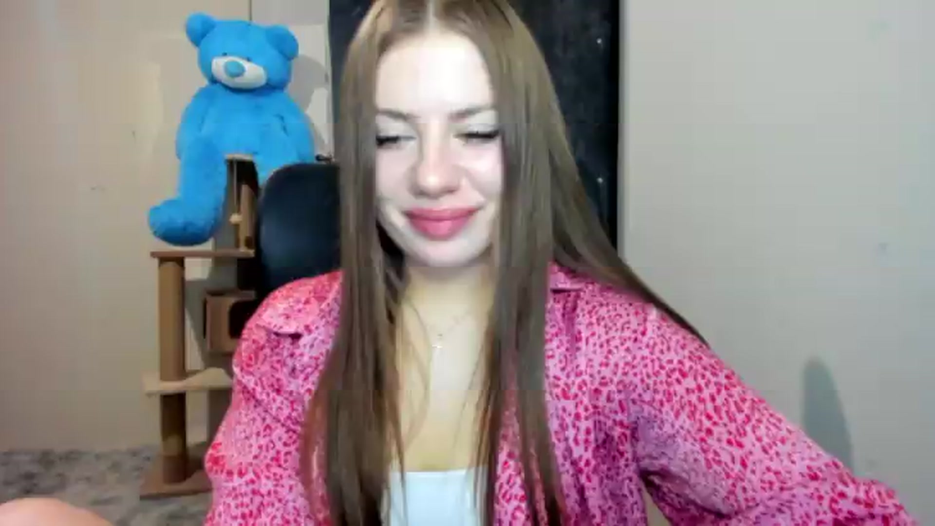 Gallery image thumbnail from FlyingDream's myfreecams stream on, 08/11/2026, 19:43 image 18 of 20
