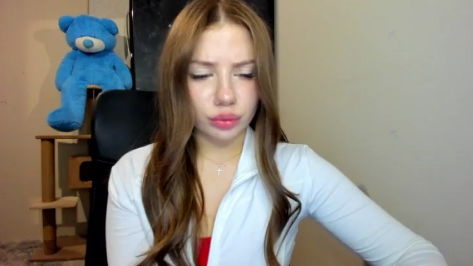 Gallery image thumbnail from FlyingDream's myfreecams stream on, 08/12/2026, 17:50 image 14 of 20