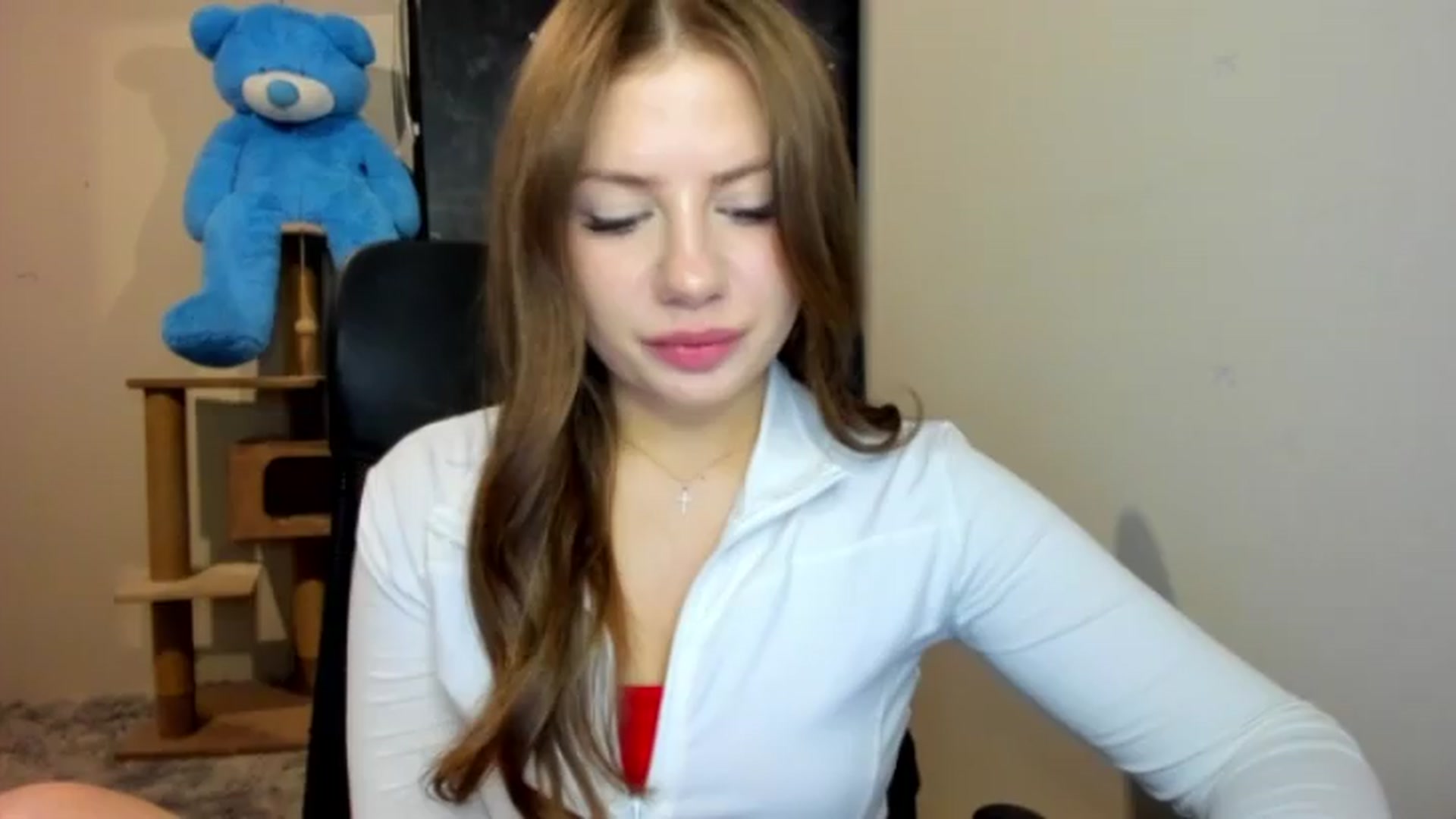 Gallery image thumbnail from FlyingDream's myfreecams stream on, 08/12/2026, 17:50 image 12 of 20