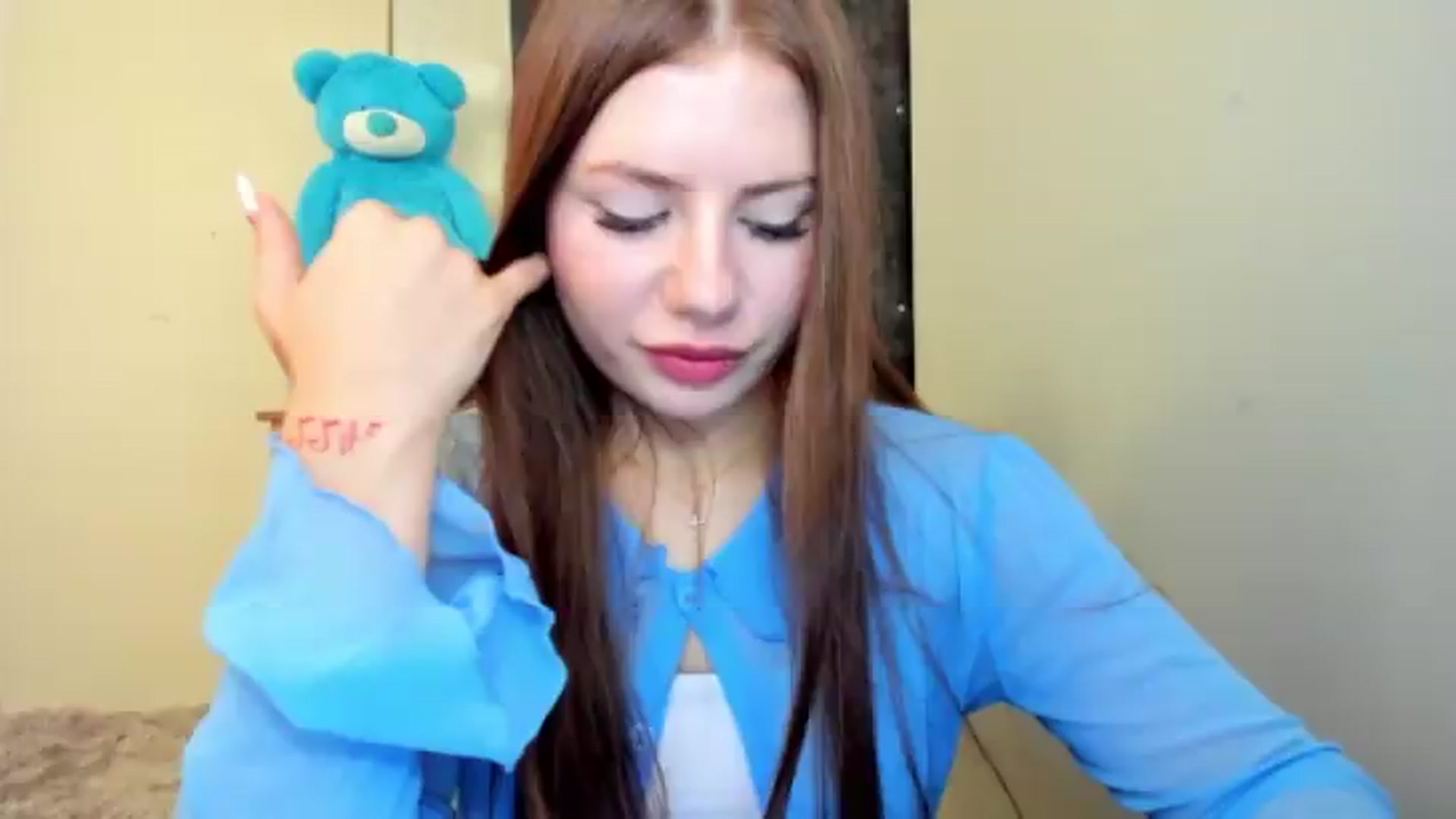 Gallery image thumbnail from FlyingDream's myfreecams stream on, 08/14/2026, 15:40 image 13 of 20