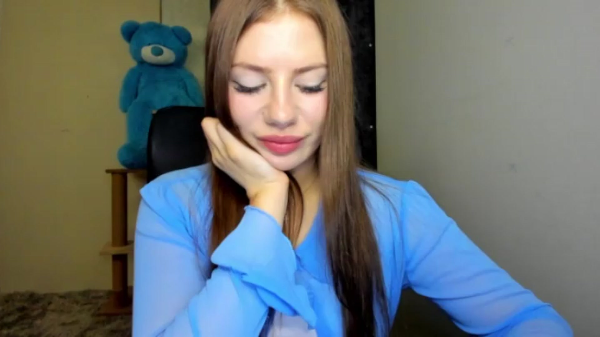 Gallery image thumbnail from FlyingDream's myfreecams stream on, 08/14/2026, 15:40 image 18 of 20