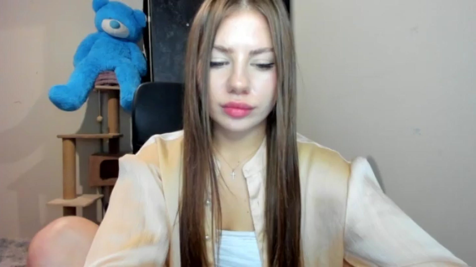 Gallery image thumbnail from FlyingDream's myfreecams stream on, 08/15/2026, 21:24 image 19 of 20