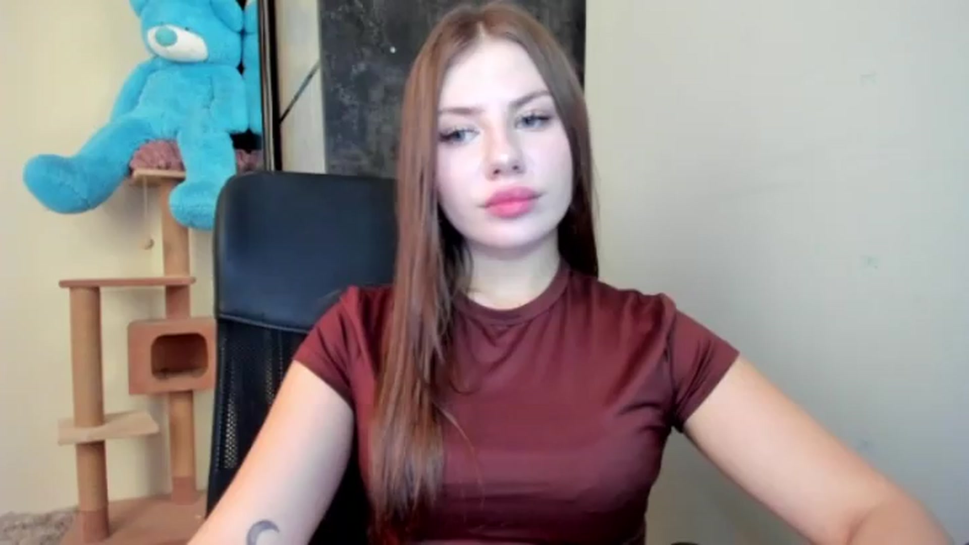 Gallery image thumbnail from FlyingDream's myfreecams stream on, 08/17/2026, 16:04 image 13 of 20