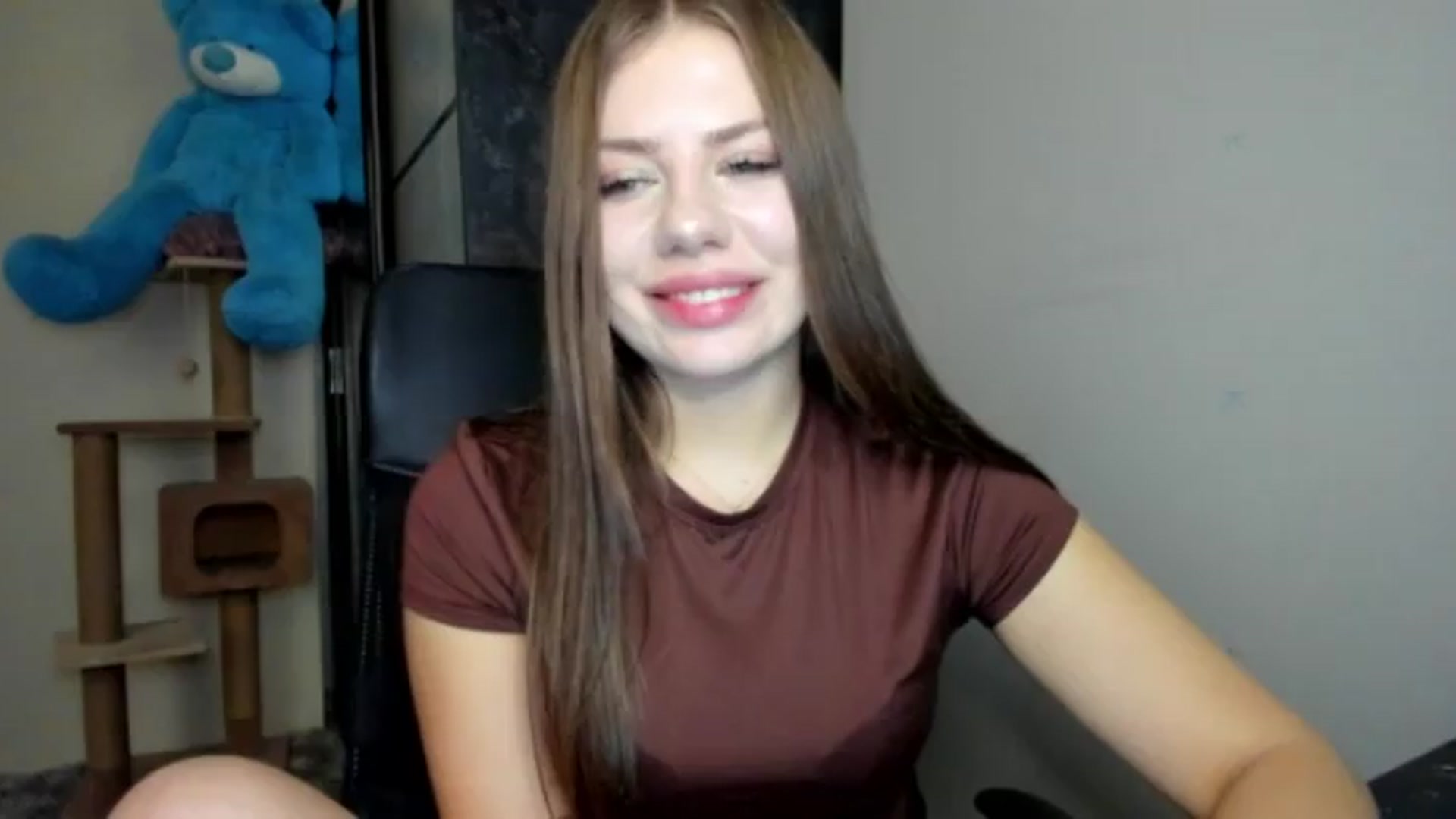 Gallery image thumbnail from FlyingDream's myfreecams stream on, 08/17/2026, 16:04 image 17 of 20