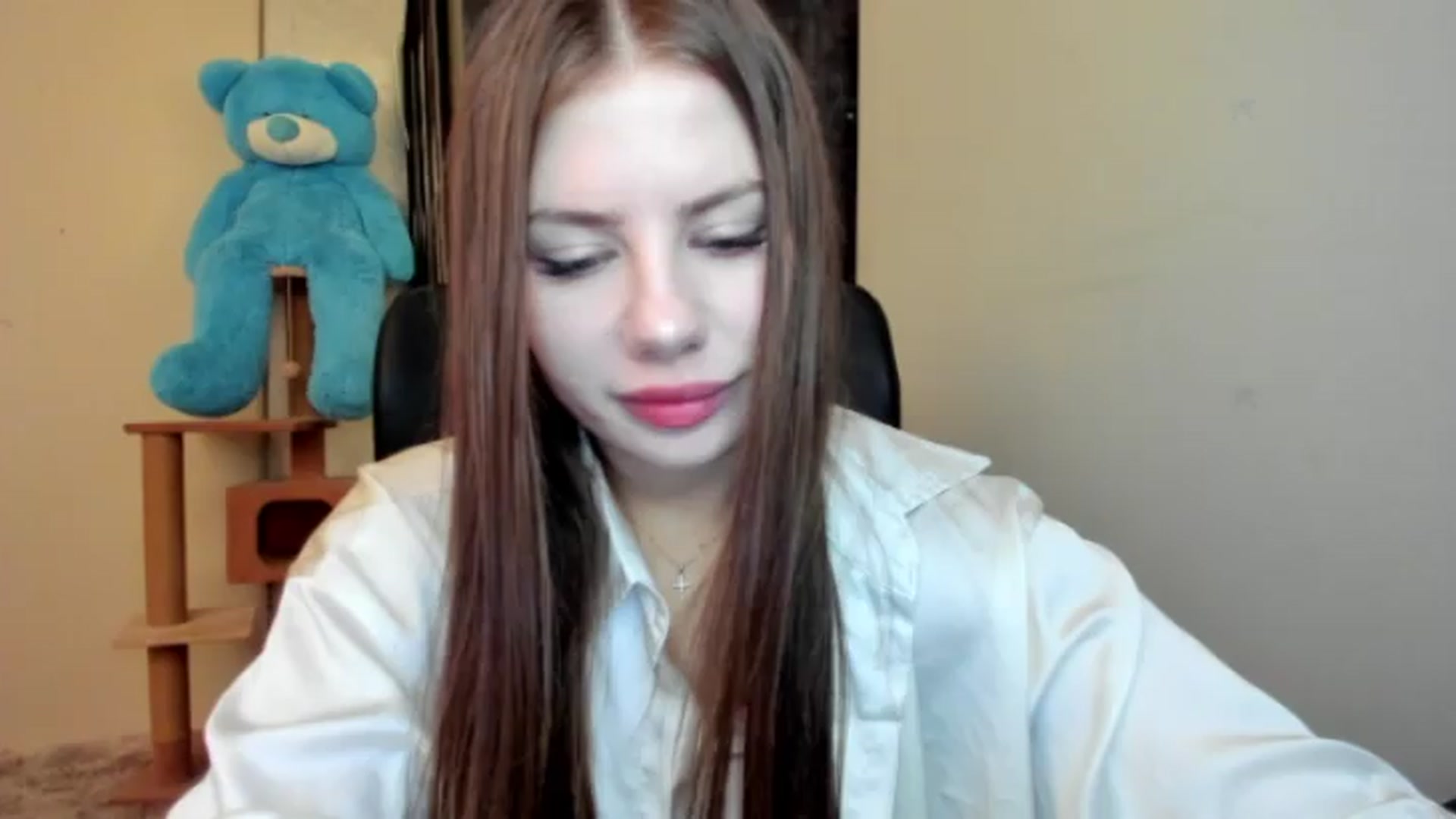 Gallery image thumbnail from FlyingDream's myfreecams stream on, 08/18/2026, 16:05 image 5 of 20