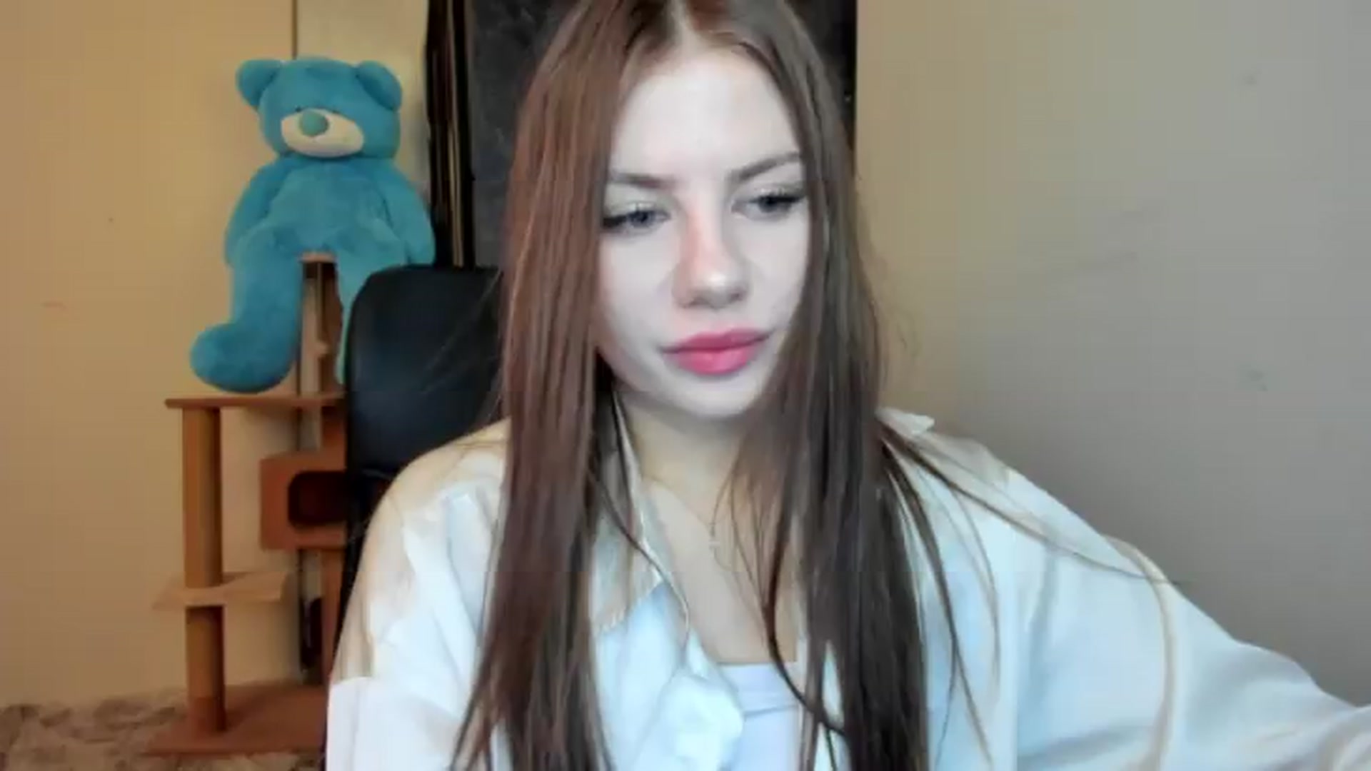 Gallery image thumbnail from FlyingDream's myfreecams stream on, 08/18/2026, 16:05 image 7 of 20