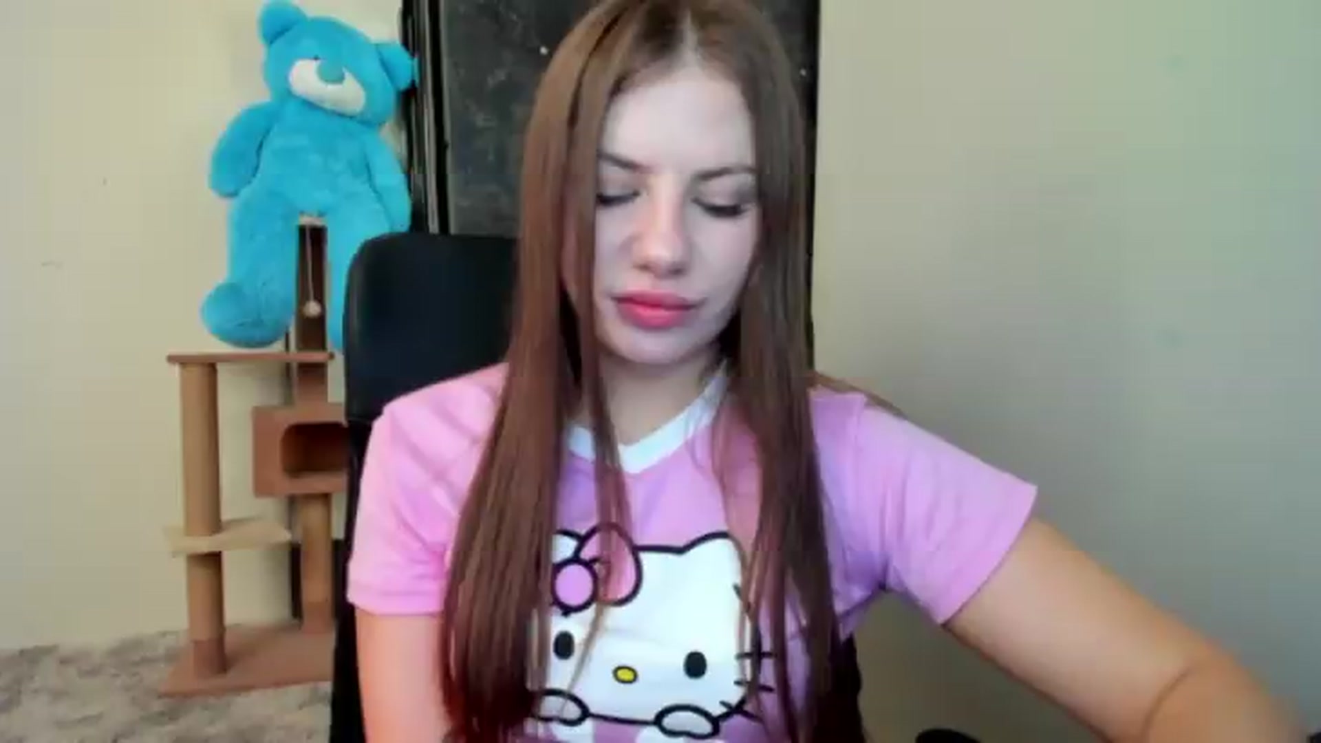 Gallery image thumbnail from FlyingDream's myfreecams stream on, 08/20/2026, 16:16 image 9 of 20