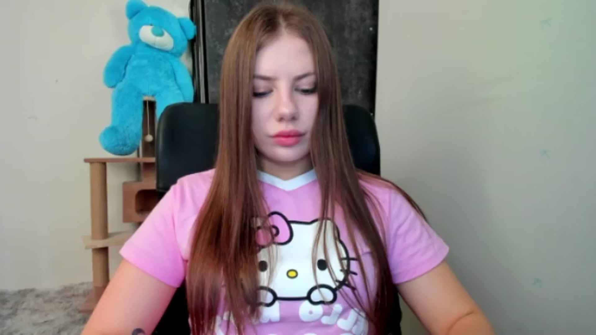 Gallery image thumbnail from FlyingDream's myfreecams stream on, 08/20/2026, 16:16 image 1 of 20