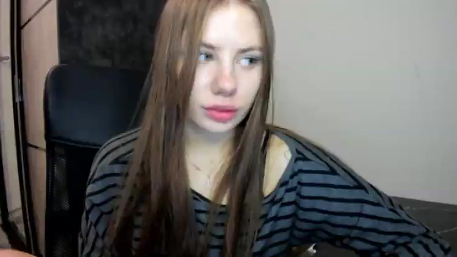 Gallery image thumbnail from FlyingDream's myfreecams stream on, 08/21/2026, 20:54 image 14 of 20