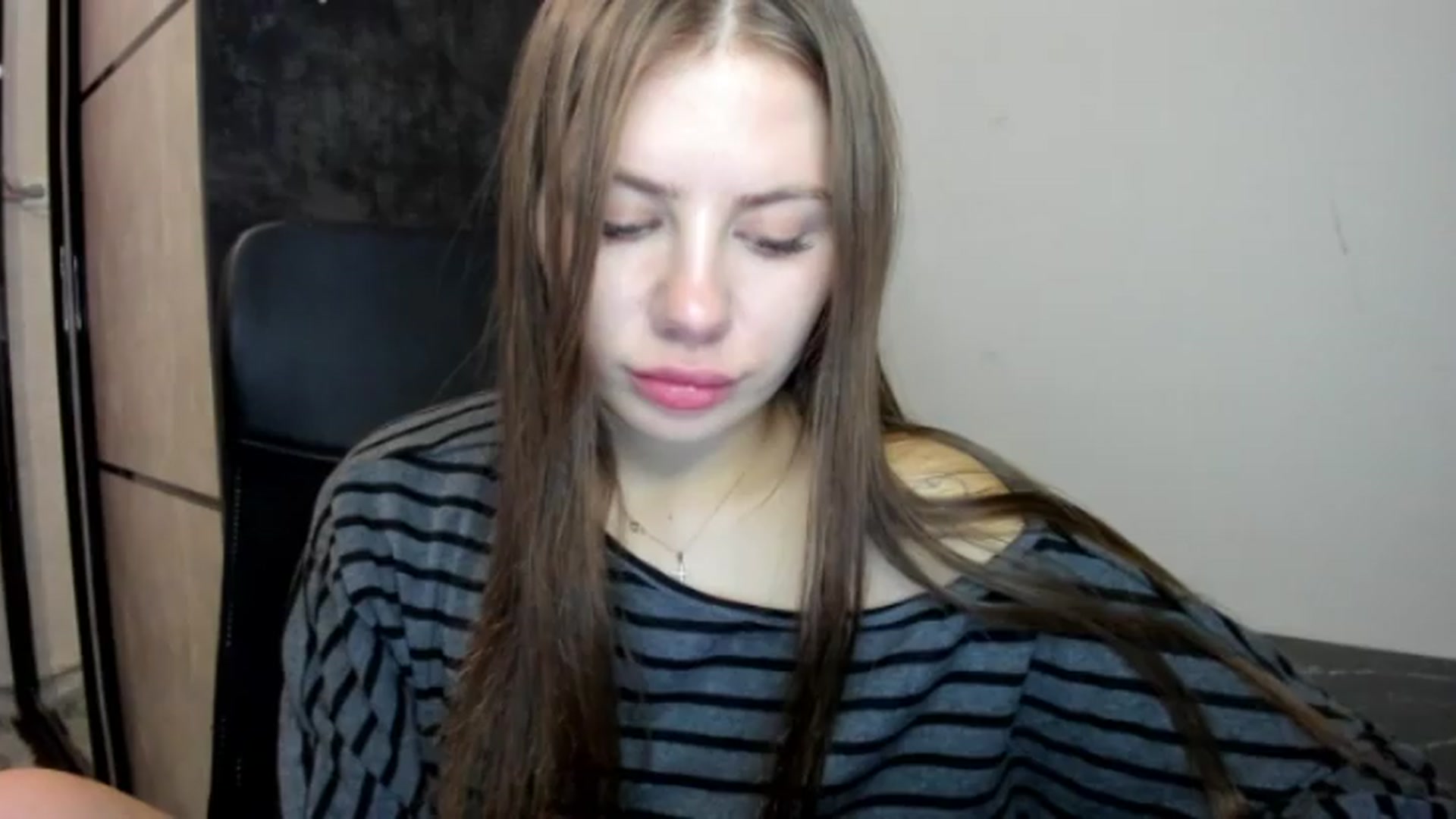 Gallery image thumbnail from FlyingDream's myfreecams stream on, 08/21/2026, 20:54 image 2 of 20