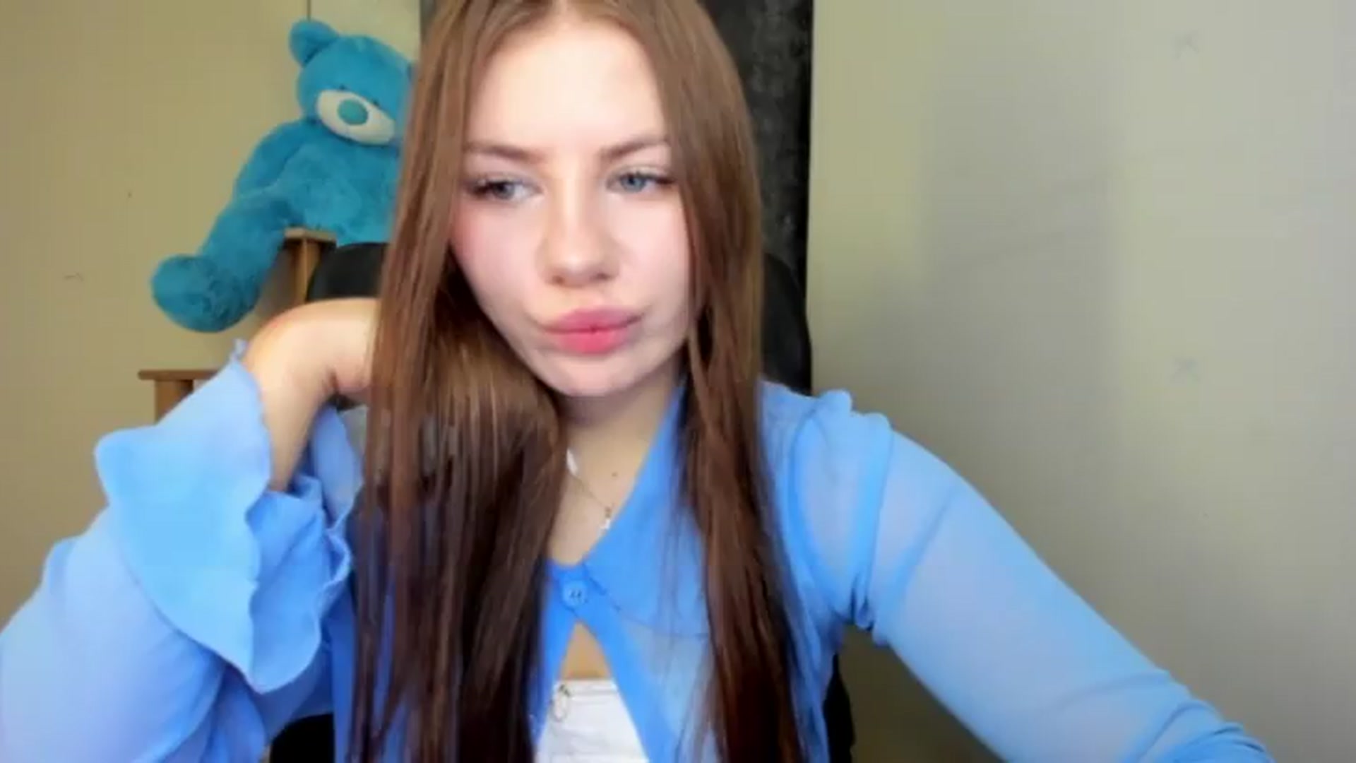 Gallery image thumbnail from FlyingDream's myfreecams stream on, 08/23/2026, 11:10 image 14 of 20