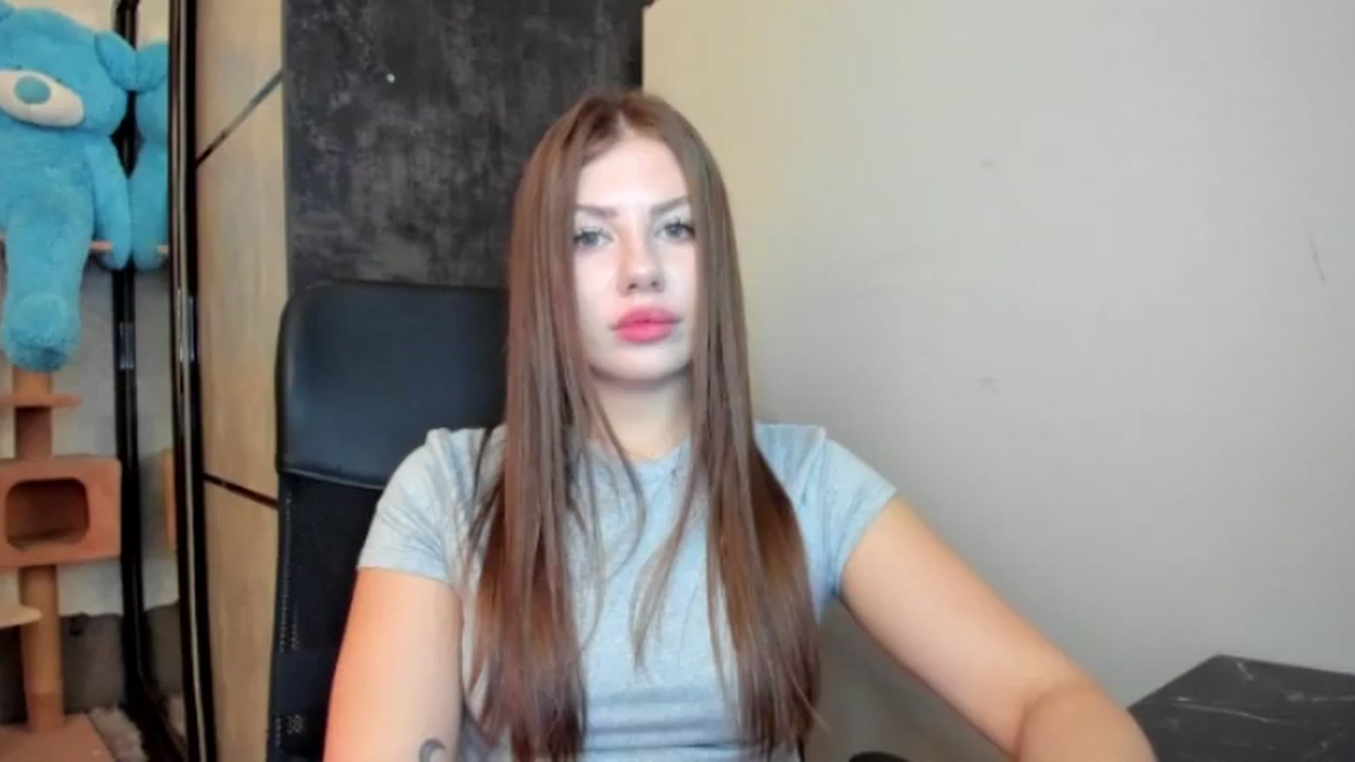 Gallery image thumbnail from FlyingDream's myfreecams stream on, 08/24/2026, 15:52 image 16 of 20