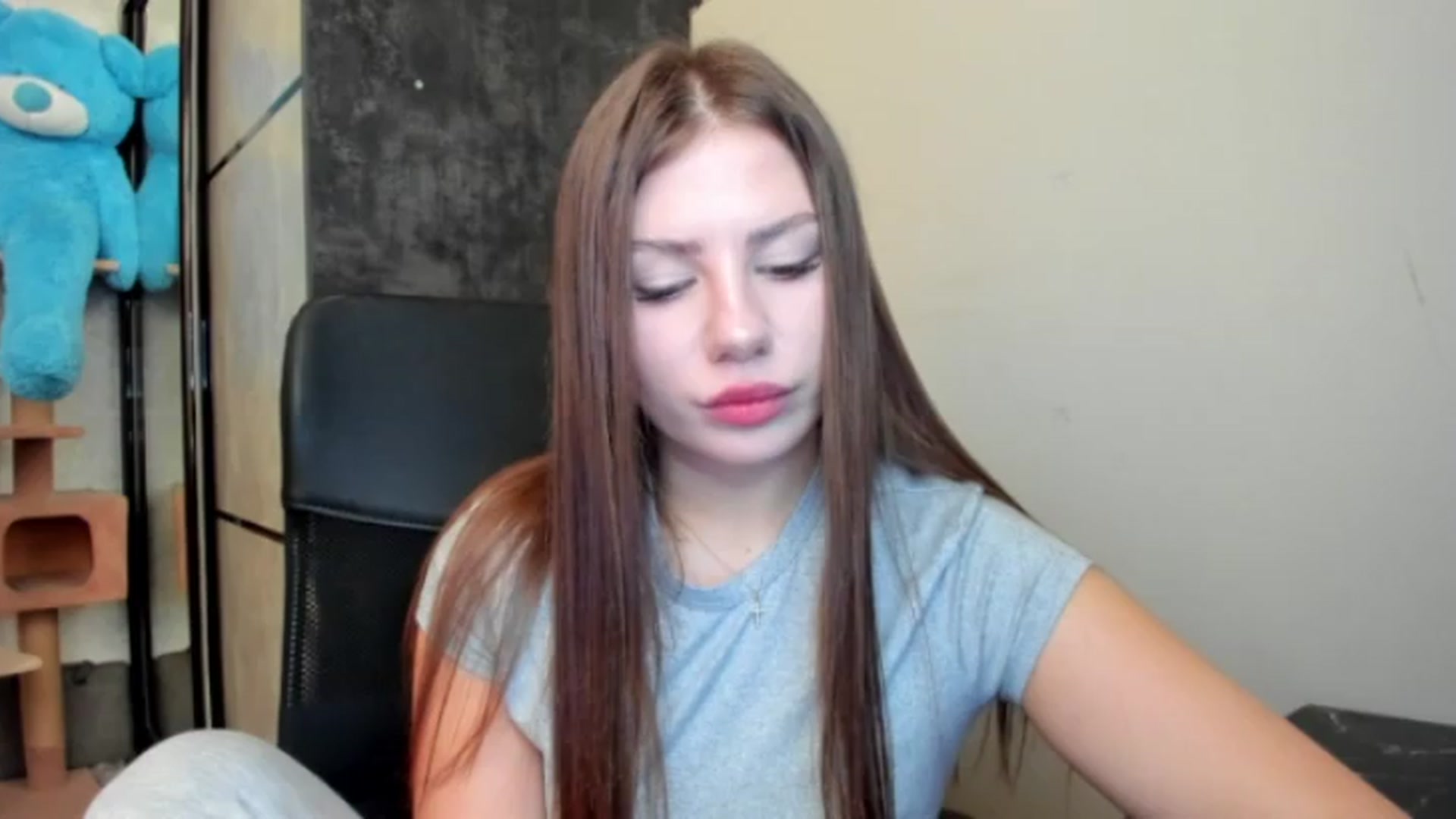 Gallery image thumbnail from FlyingDream's myfreecams stream on, 08/24/2026, 15:52 image 9 of 20