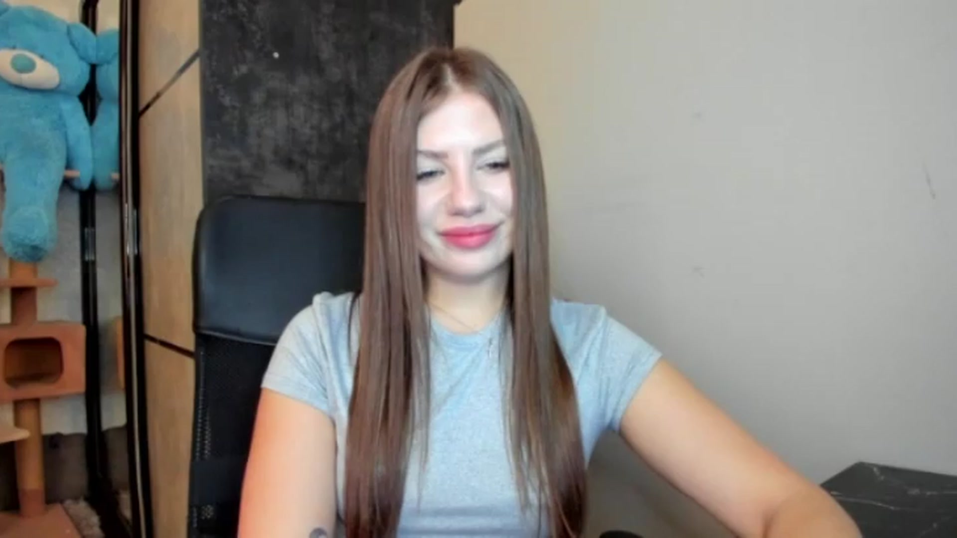 Gallery image thumbnail from FlyingDream's myfreecams stream on, 08/24/2026, 15:52 image 18 of 20